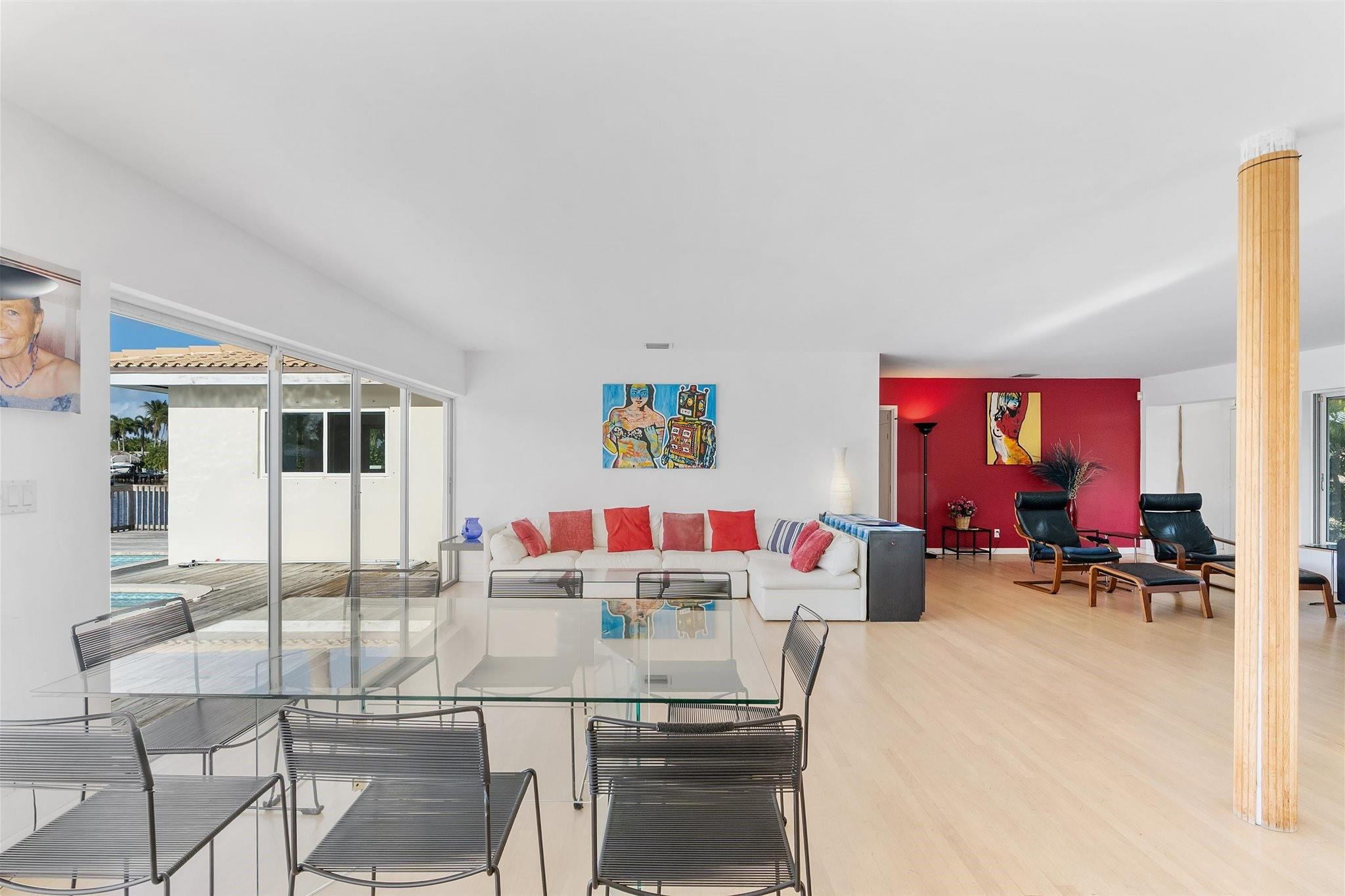 1641 Poinsettia Fort Lauderdale, FL 33305