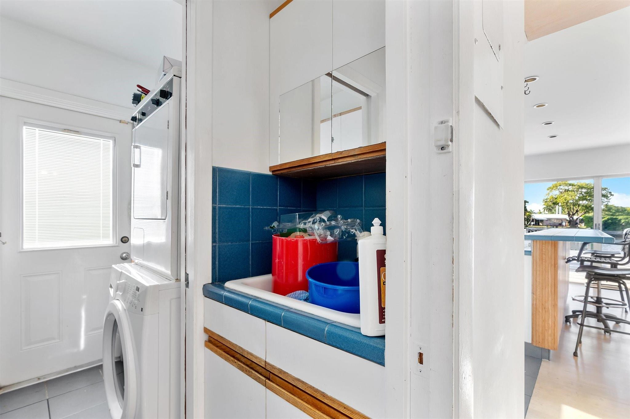 1641 Poinsettia Fort Lauderdale, FL 33305