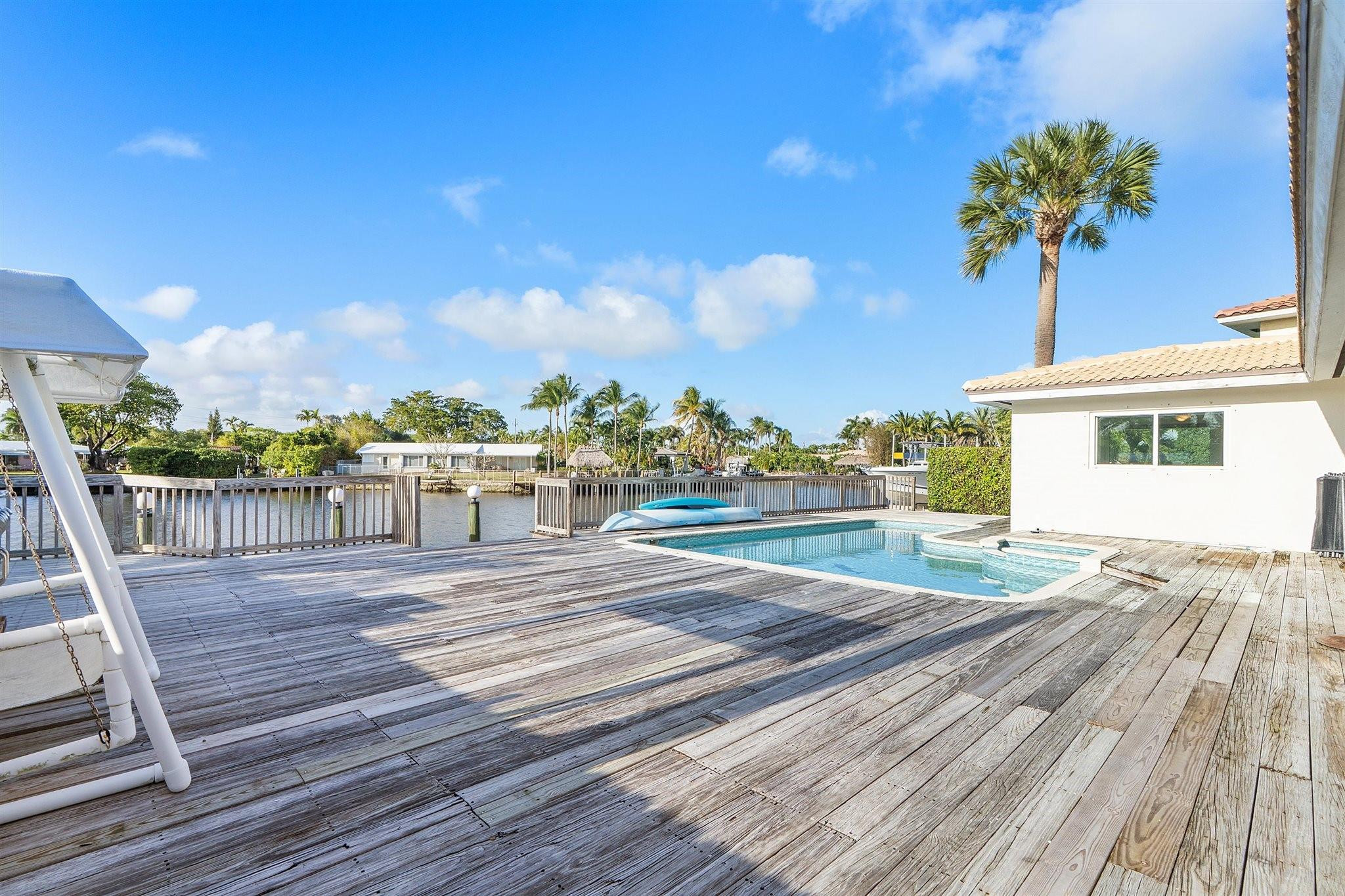 1641 Poinsettia Fort Lauderdale, FL 33305