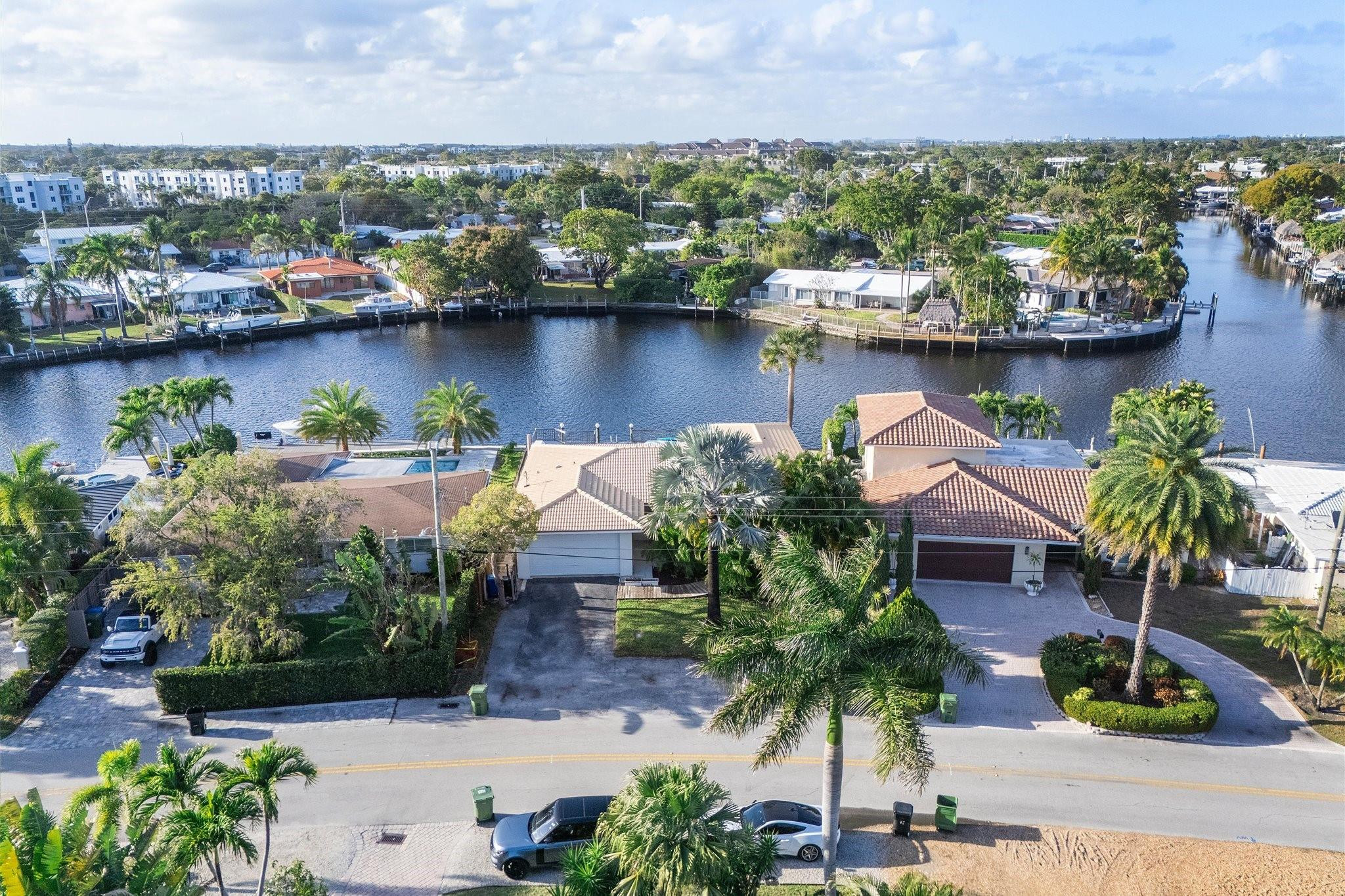 1641 Poinsettia Fort Lauderdale, FL 33305