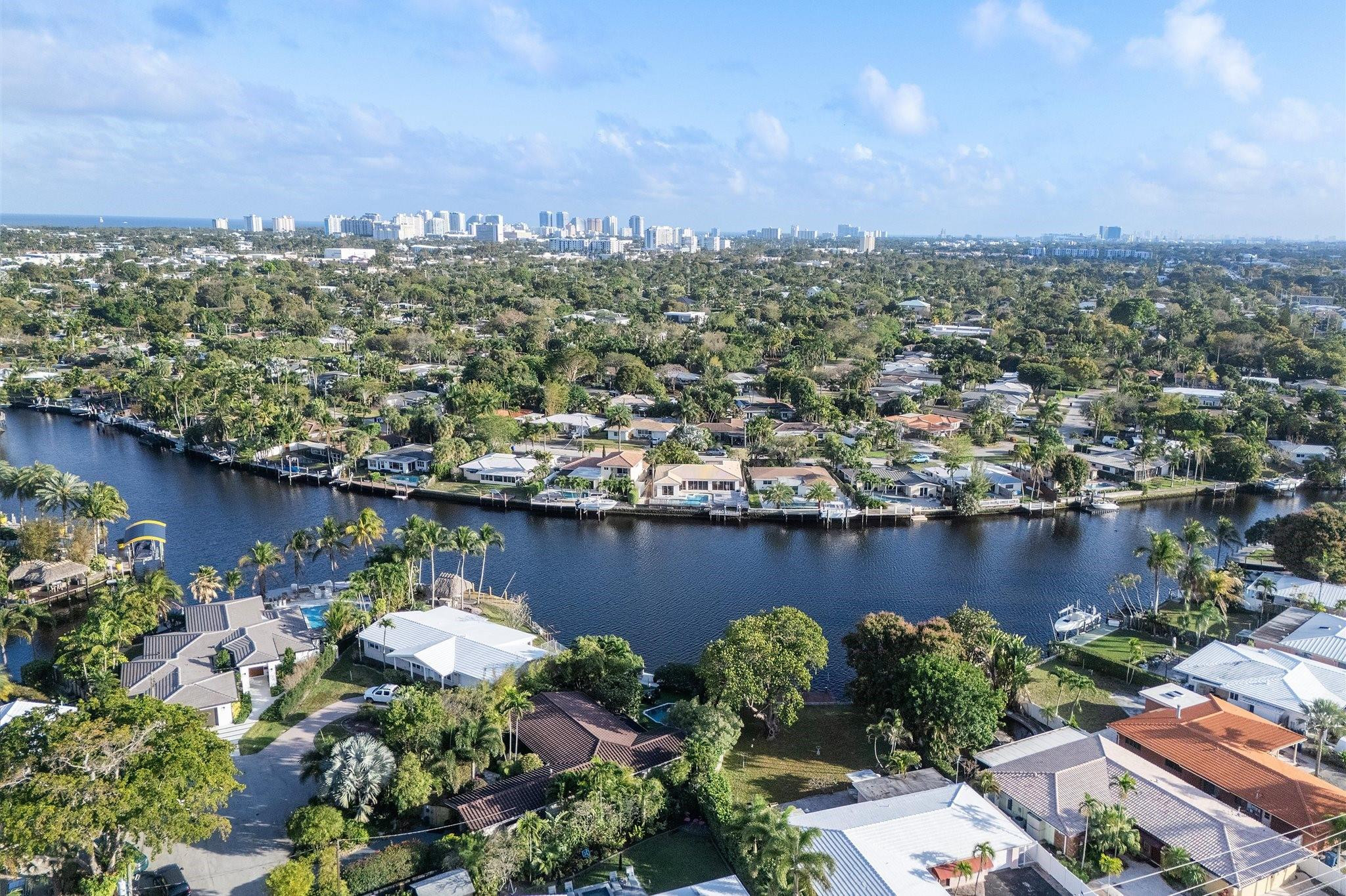 1641 Poinsettia Fort Lauderdale, FL 33305