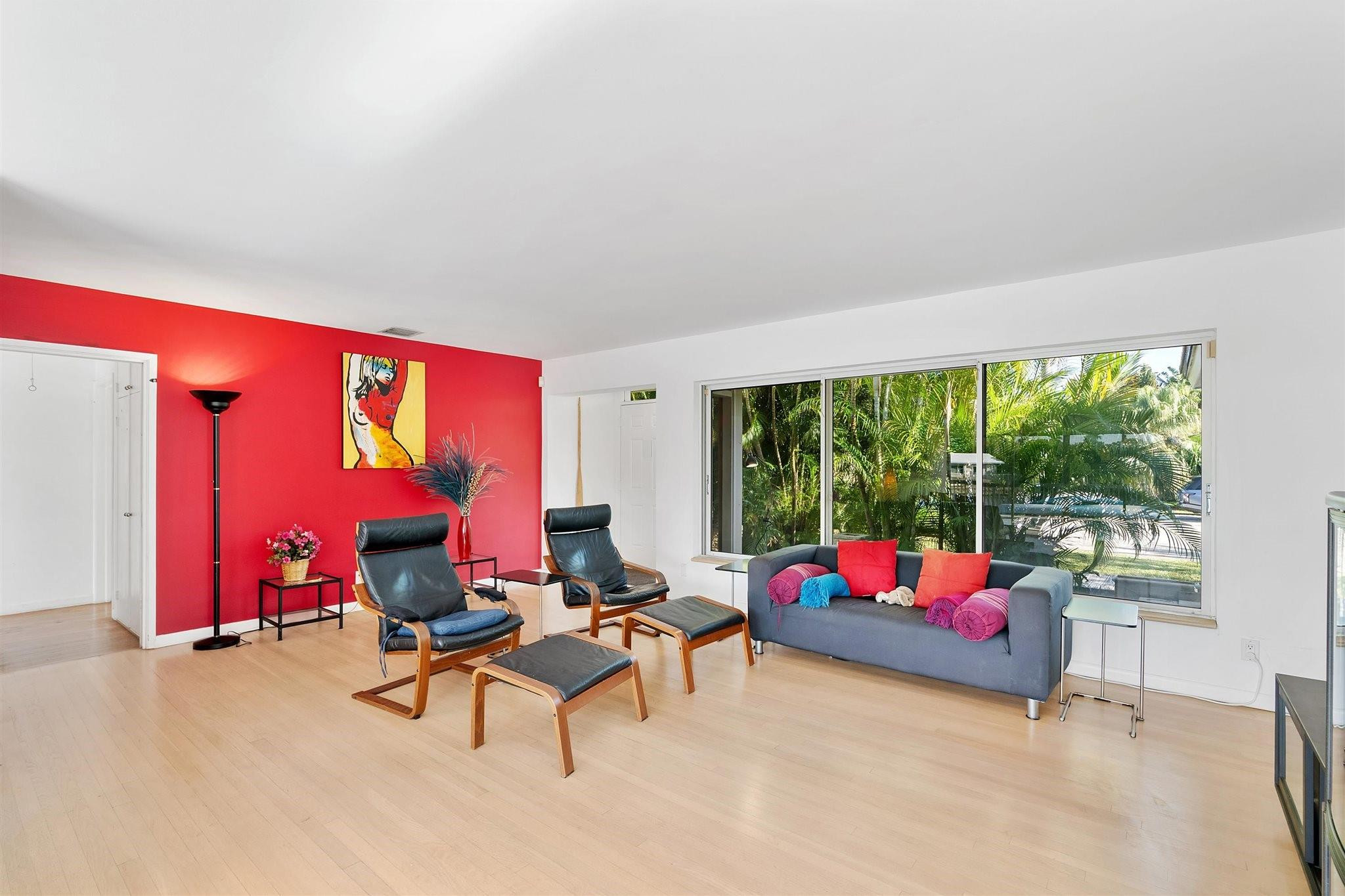 1641 Poinsettia Fort Lauderdale, FL 33305