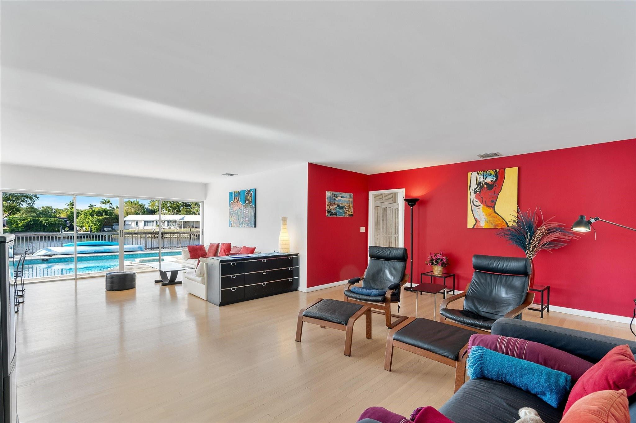 1641 Poinsettia Fort Lauderdale, FL 33305