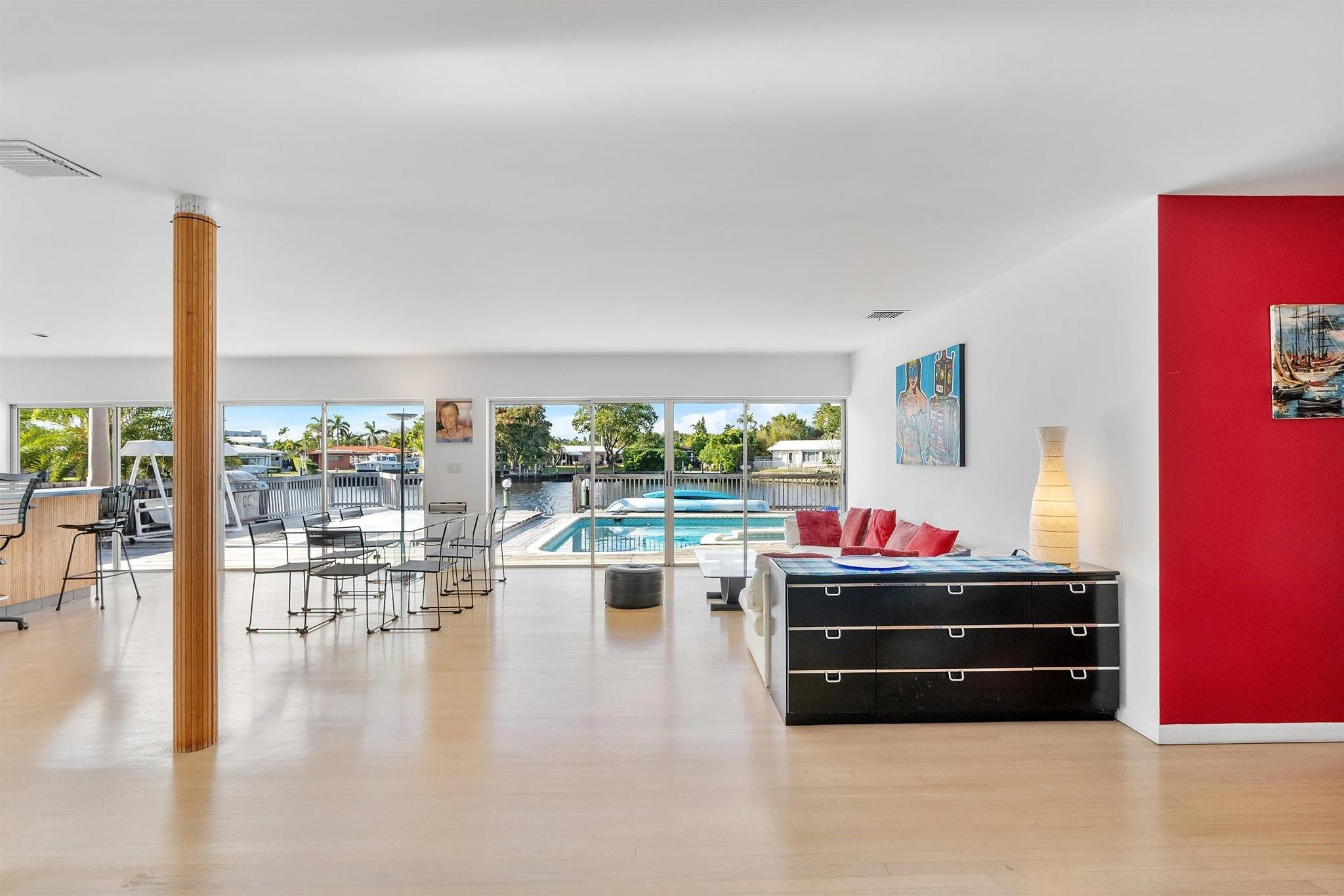 1641 Poinsettia Fort Lauderdale, FL 33305