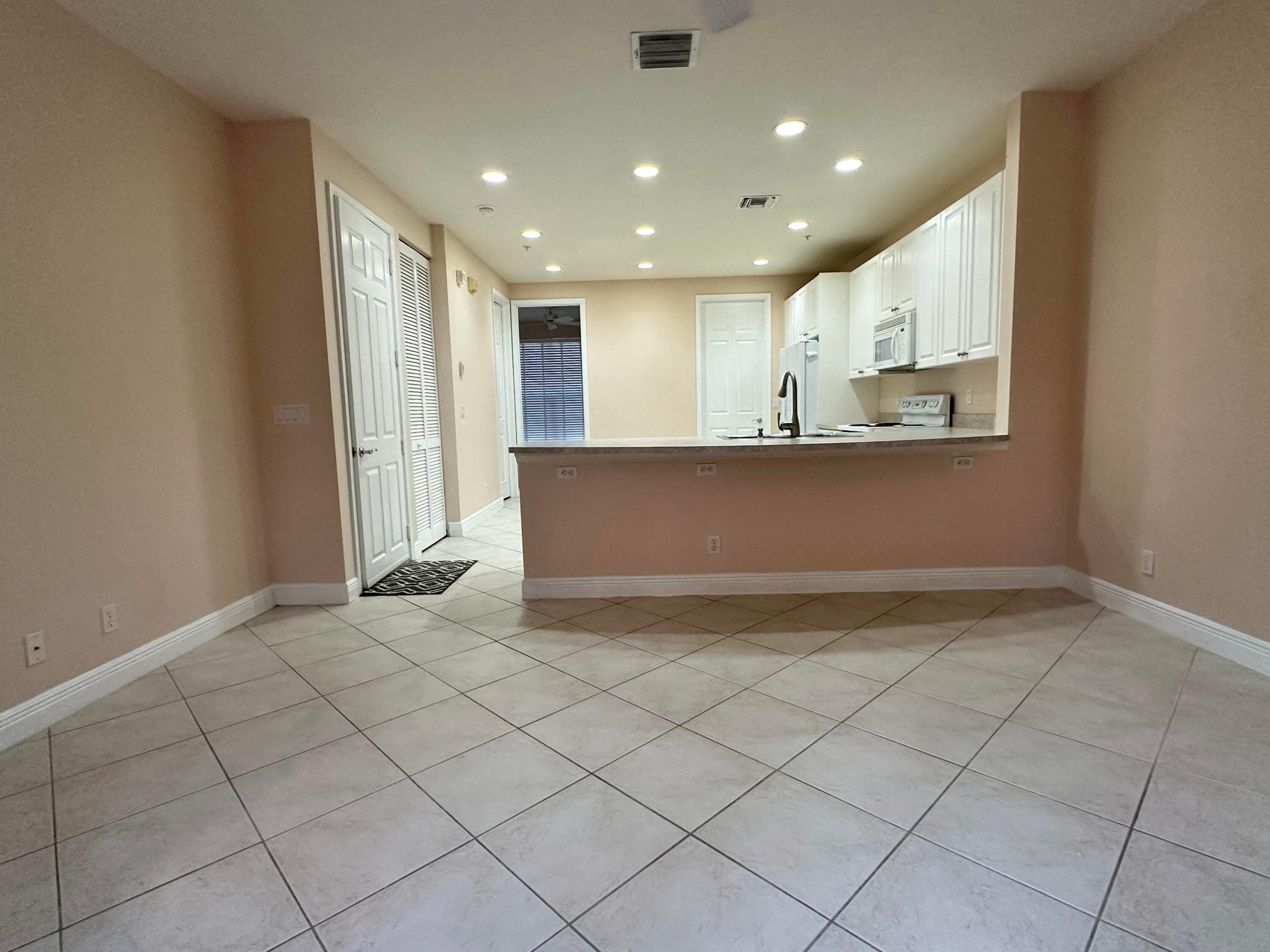 155 W Indian Xing Cir Jupiter, FL 33458