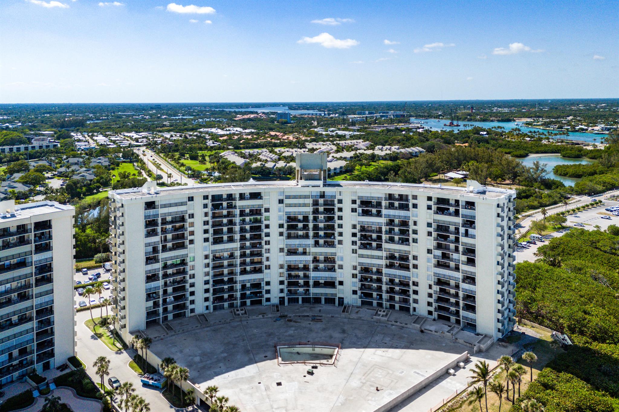 400 Ocean Trl Way #607 Jupiter, FL 33477