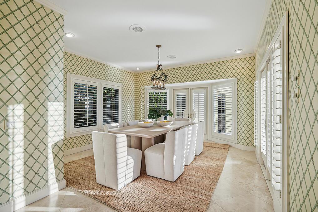 143 E Inlet Dr Palm Beach, FL 33480