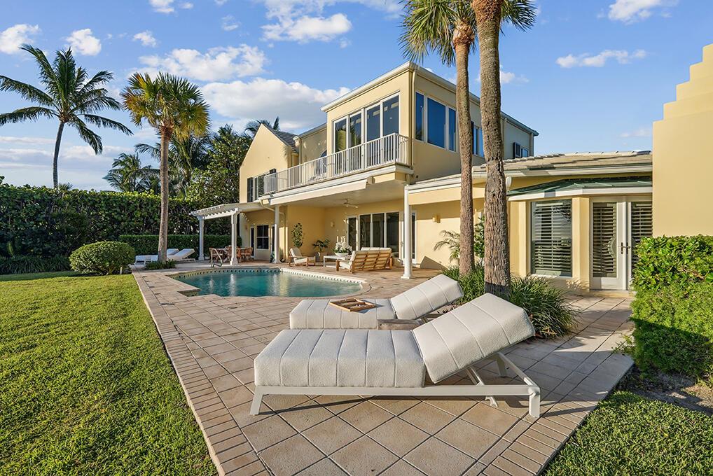 143 E Inlet Dr Palm Beach, FL 33480