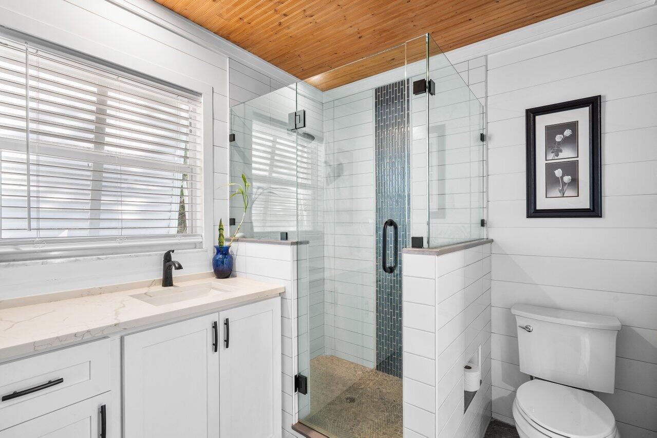 1206 Mohican Blvd Jupiter, FL 33458