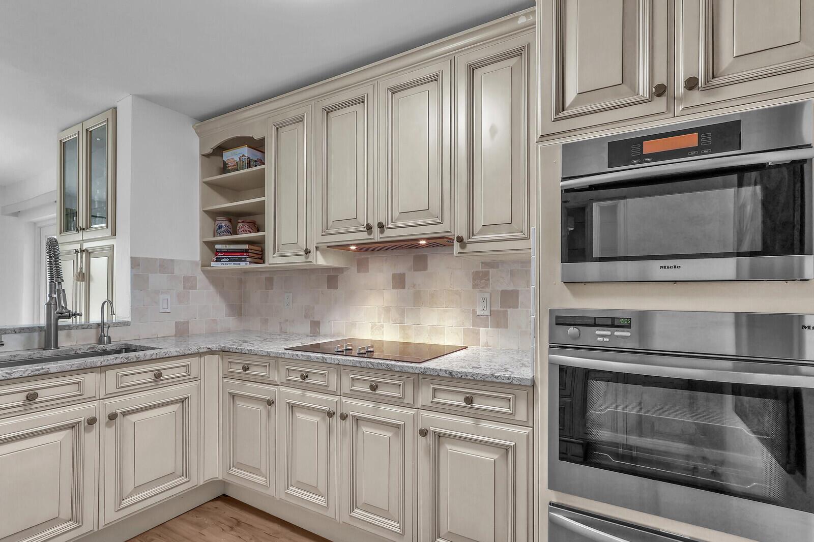 146 Village Cir