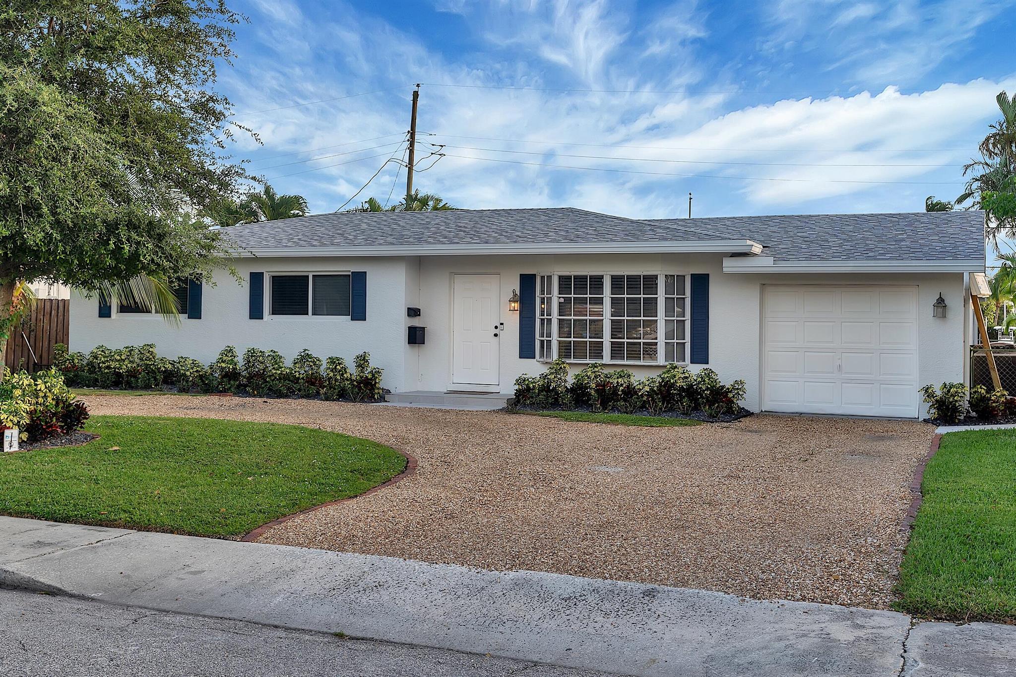 122 Arlington Pl