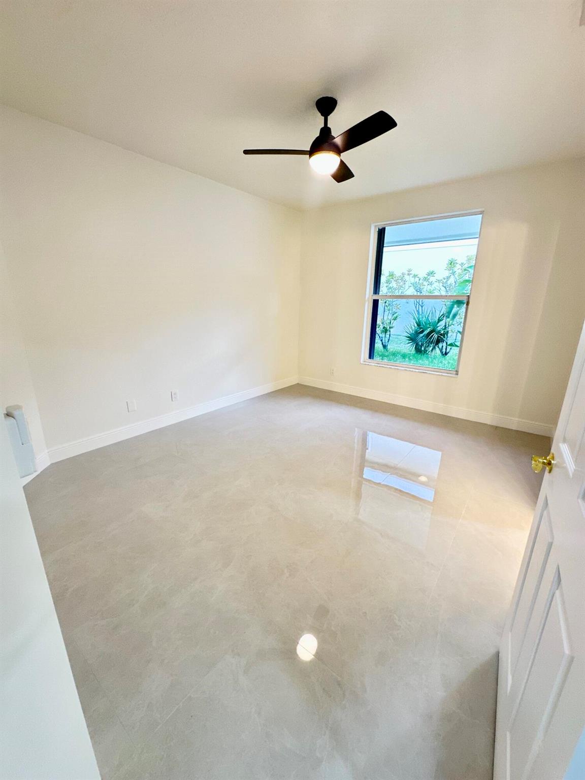 19558 Red Gum Trl Jupiter, FL 33458