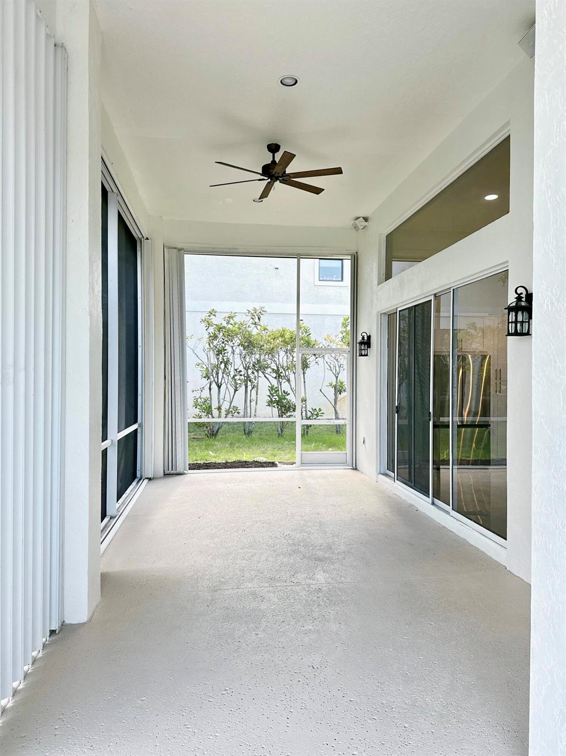 19558 Red Gum Trl Jupiter, FL 33458