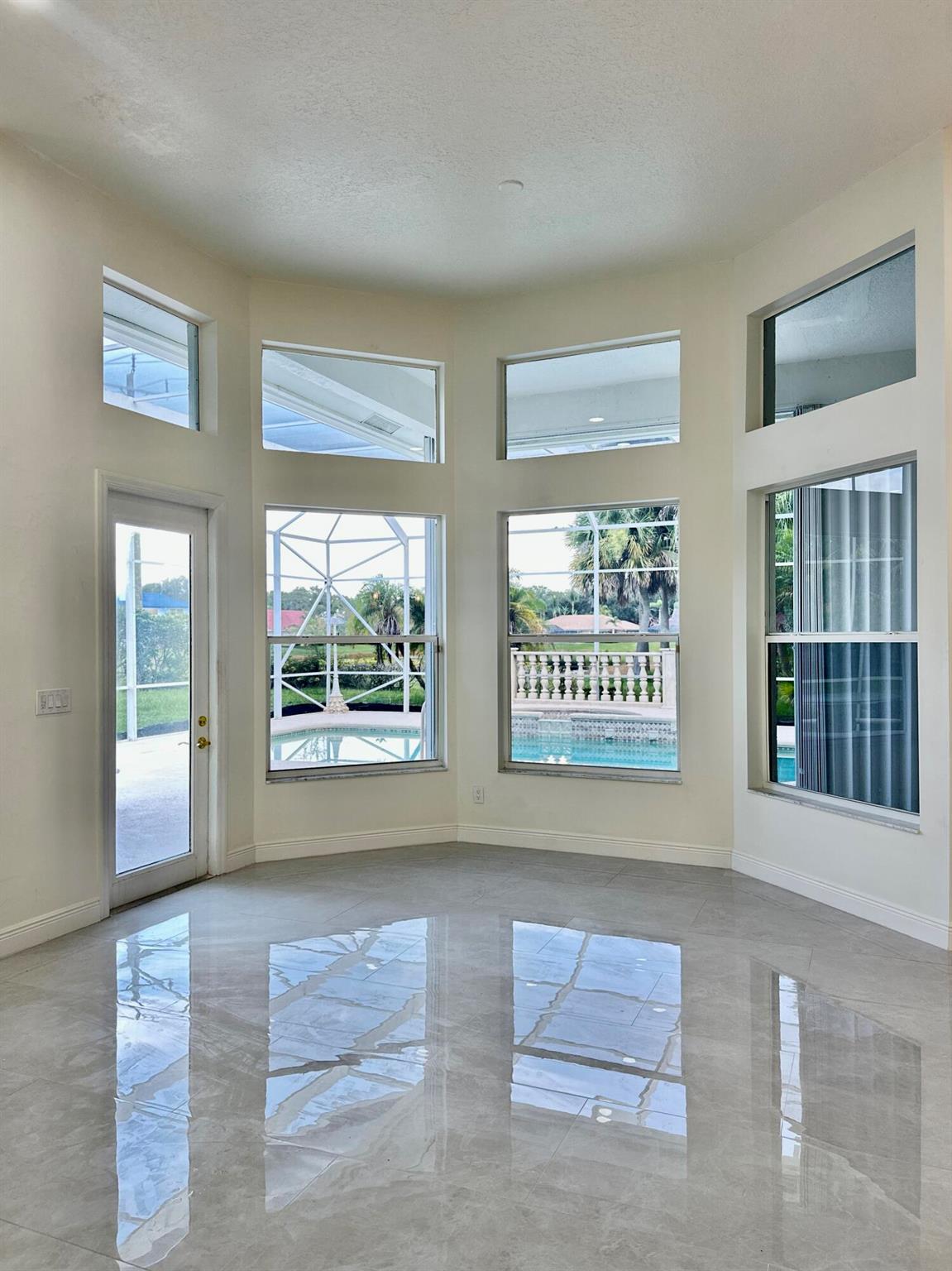 19558 Red Gum Trl Jupiter, FL 33458