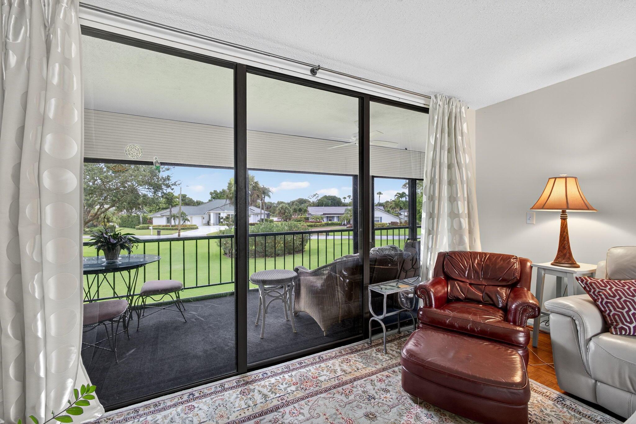 20 SE Turtle Crk Dr #F Jupiter, FL 33469