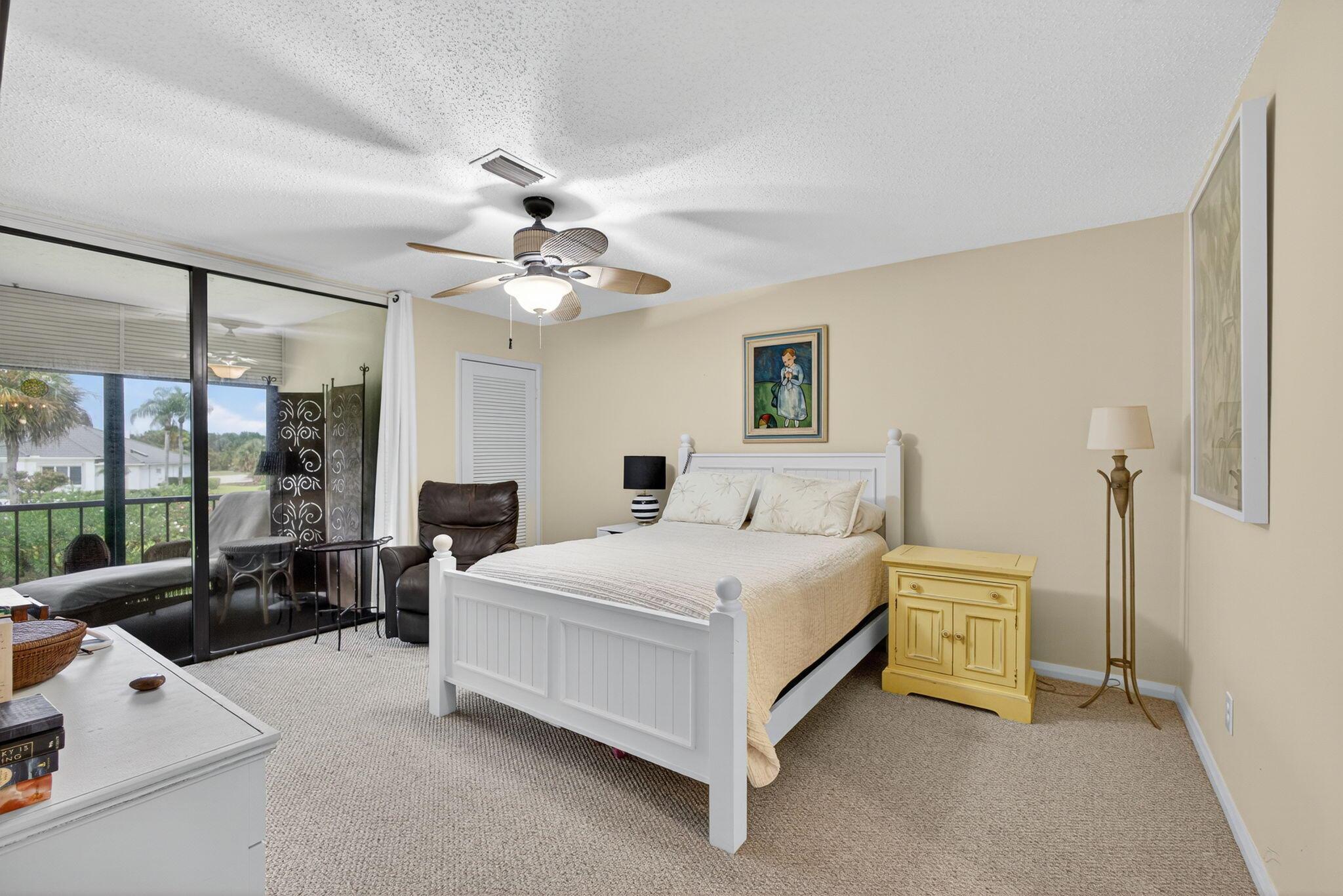 20 SE Turtle Crk Dr #F Jupiter, FL 33469