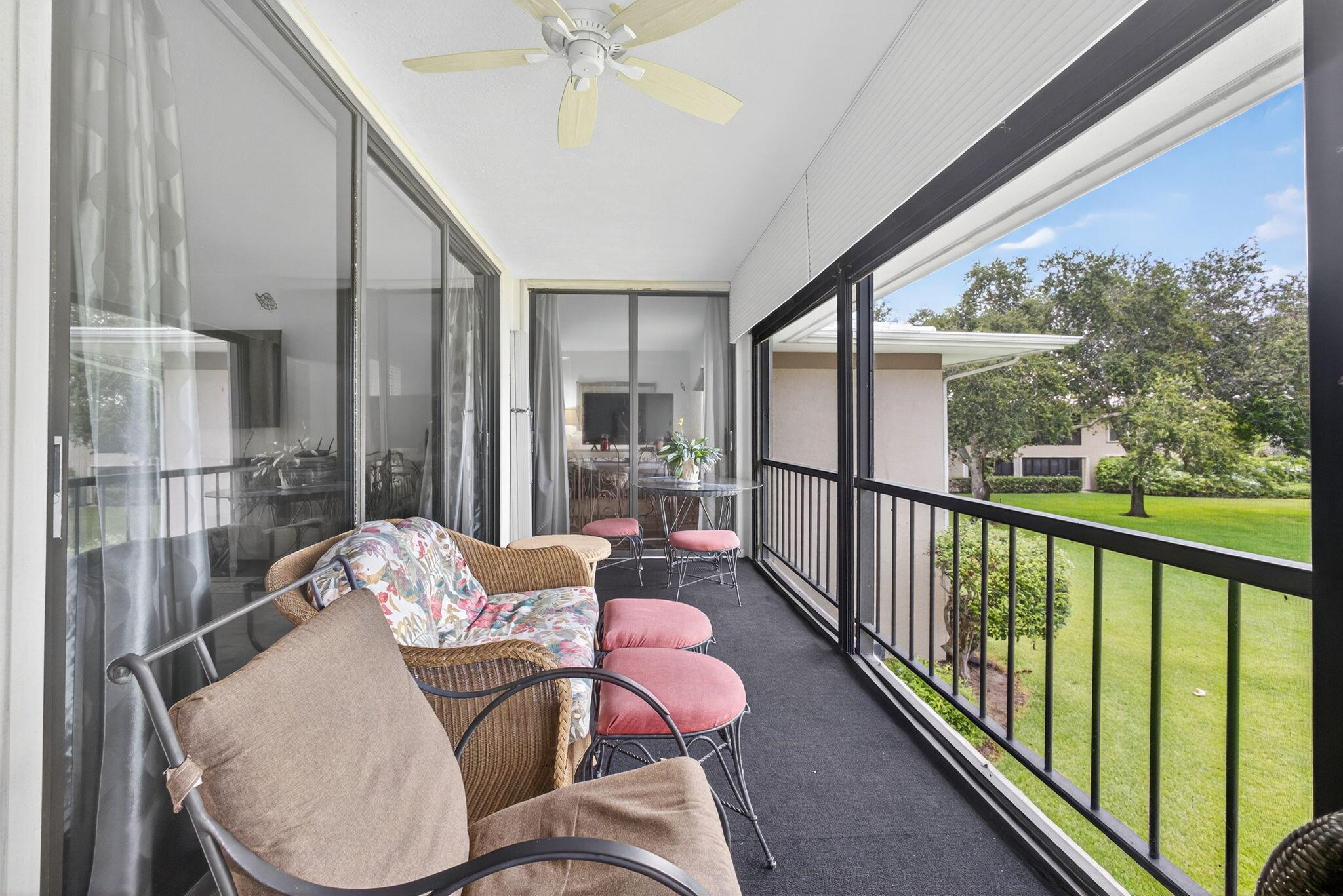 20 SE Turtle Crk Dr #F Jupiter, FL 33469