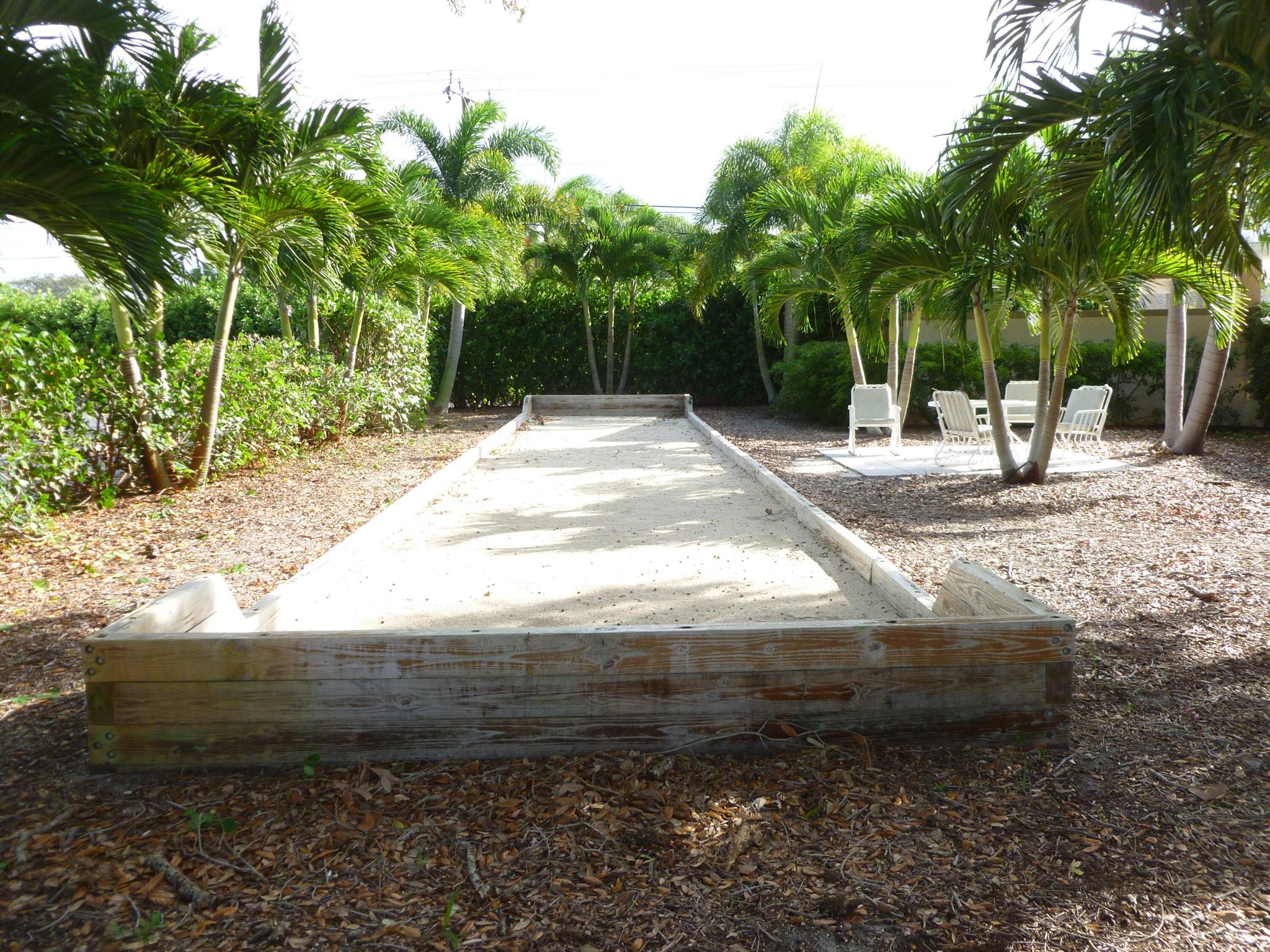 20 SE Turtle Crk Dr #F Jupiter, FL 33469