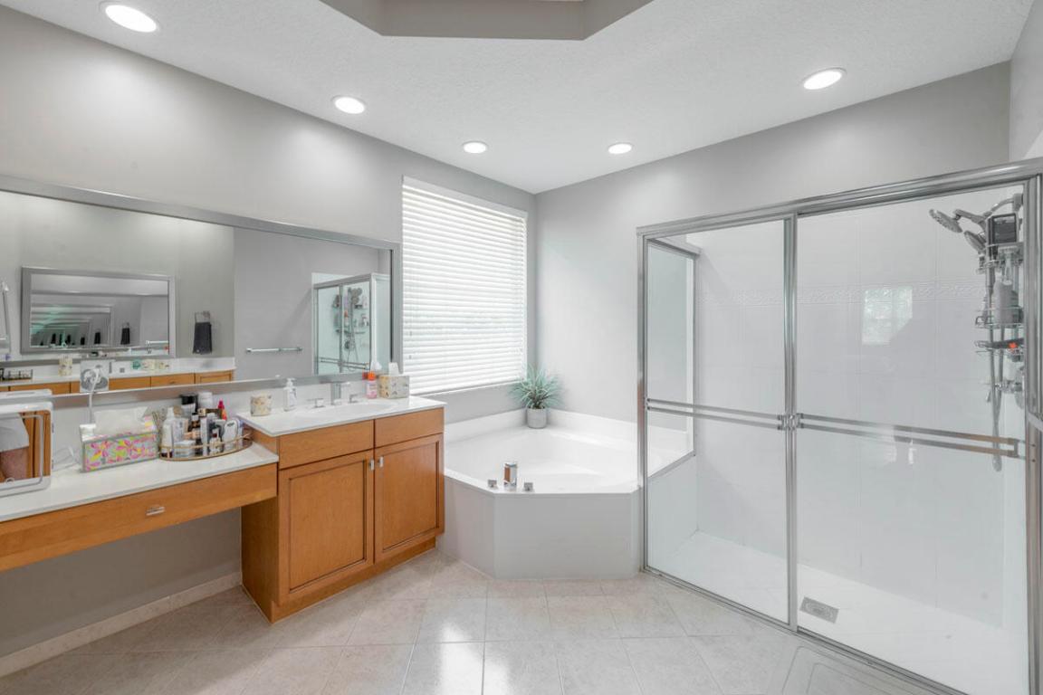 9079 Alexandra Cir Wellington, FL 33414