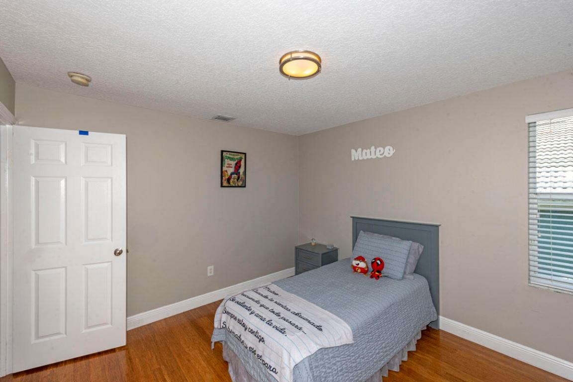 9079 Alexandra Cir Wellington, FL 33414