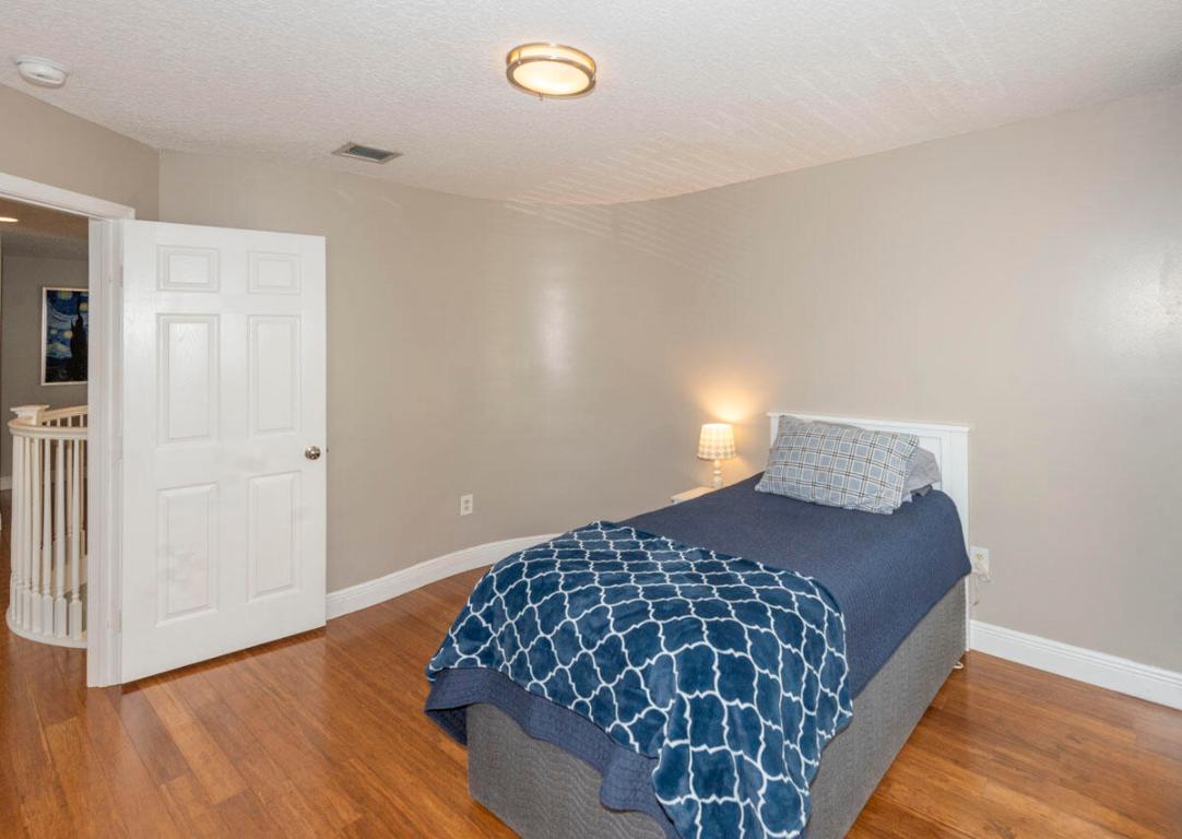 9079 Alexandra Cir Wellington, FL 33414