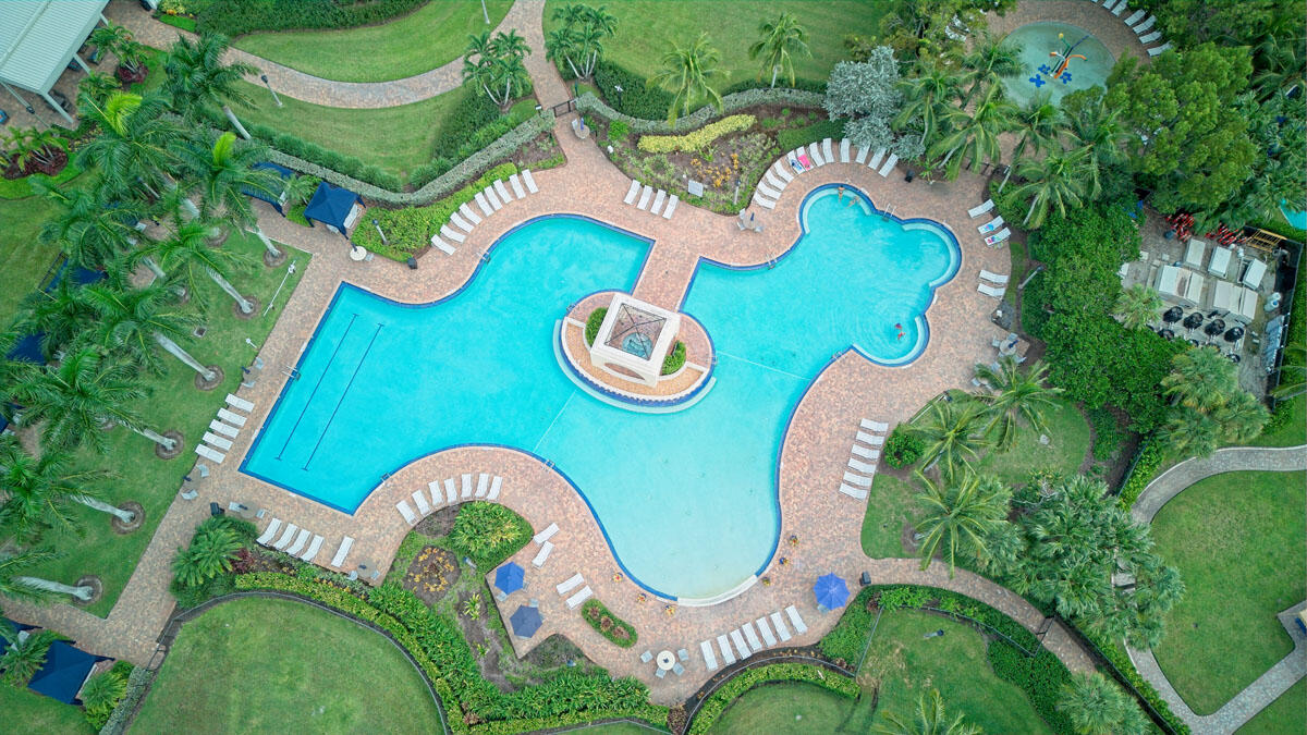 9079 Alexandra Cir Wellington, FL 33414