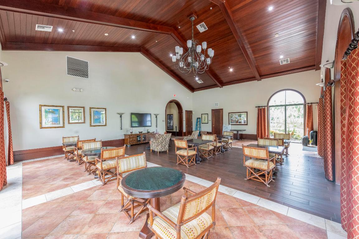 9079 Alexandra Cir Wellington, FL 33414