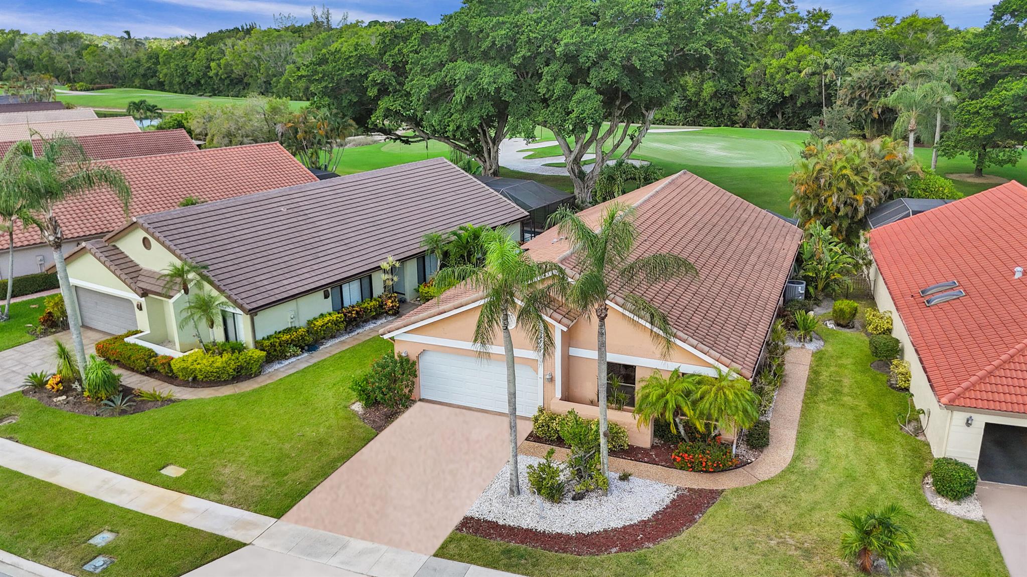 11162 Clover Leaf Cir