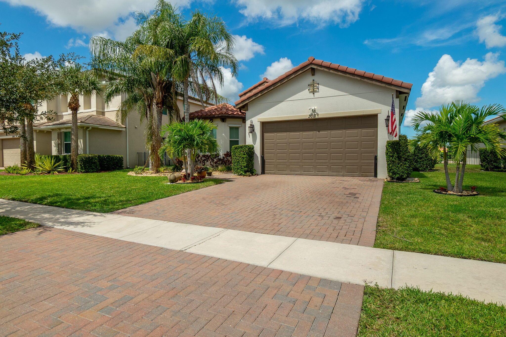 3011 Strada Ct
