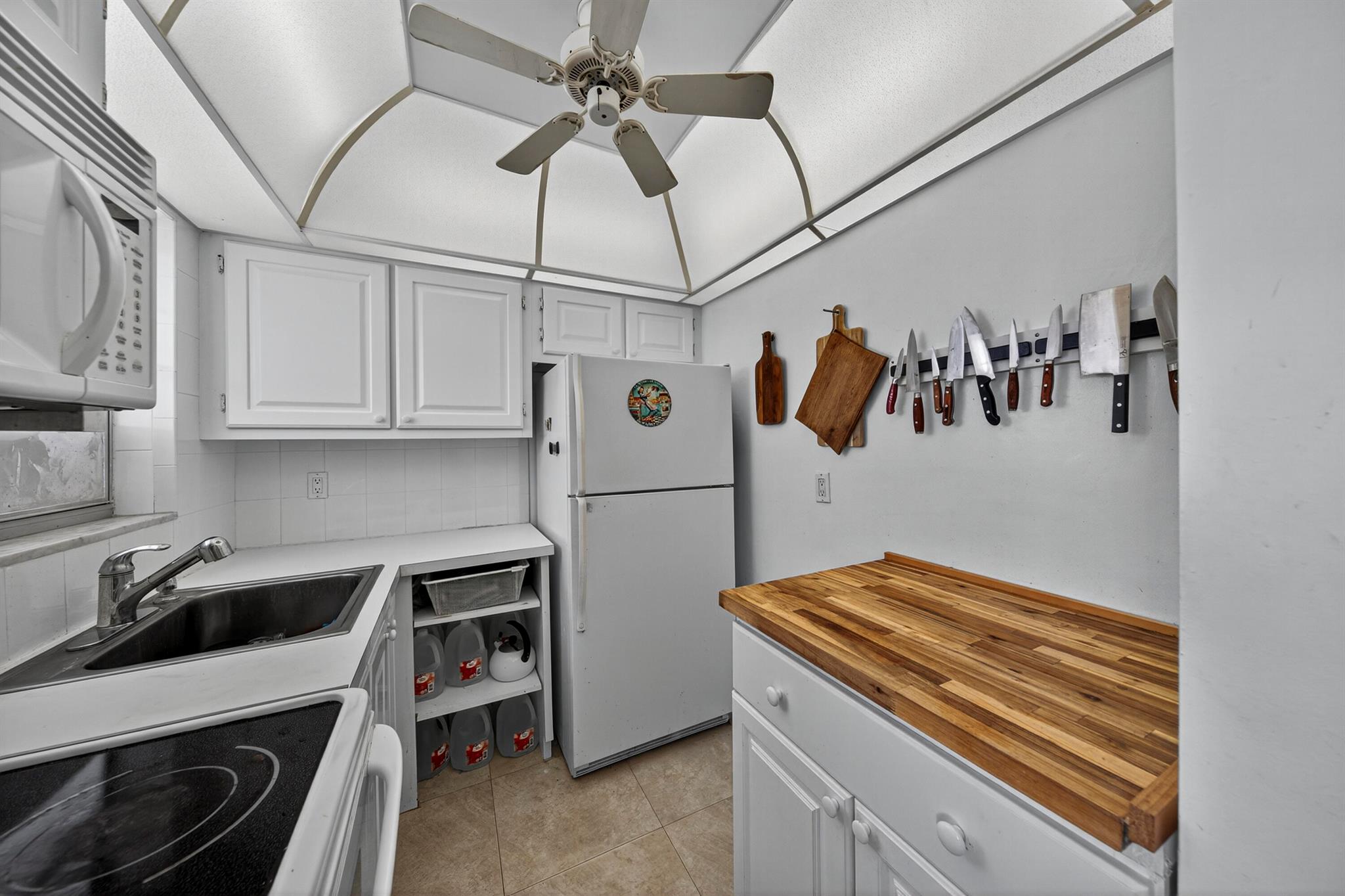 251 S Golf Blvd #287