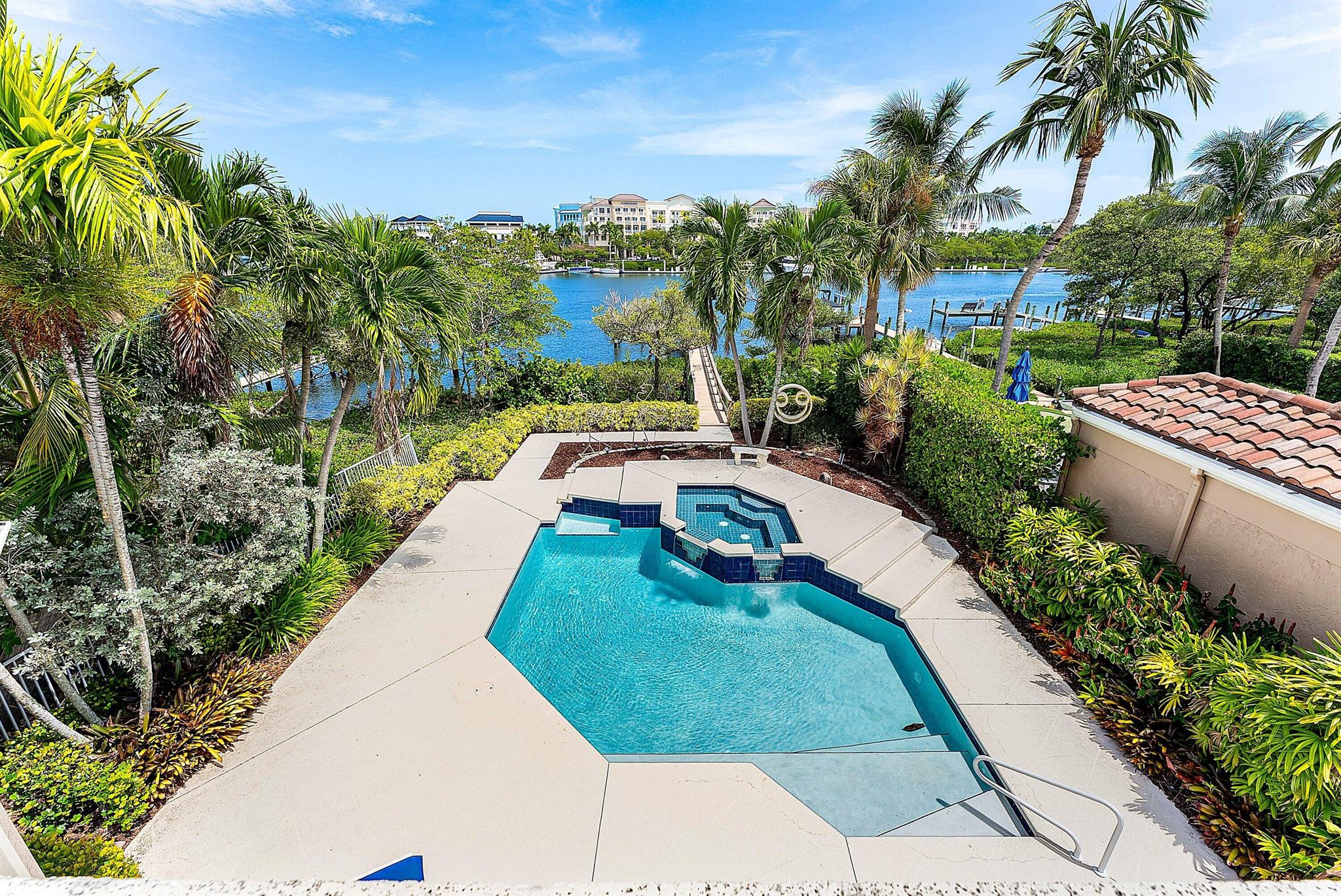 201 Fishermans Way Jupiter, FL 33477
