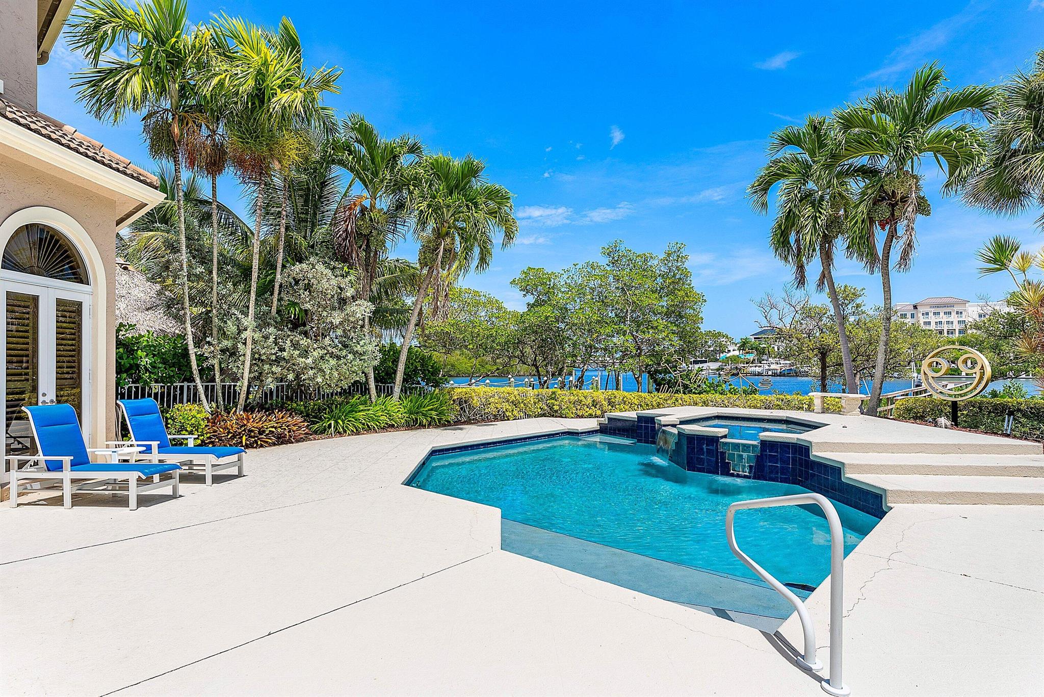 201 Fishermans Way Jupiter, FL 33477