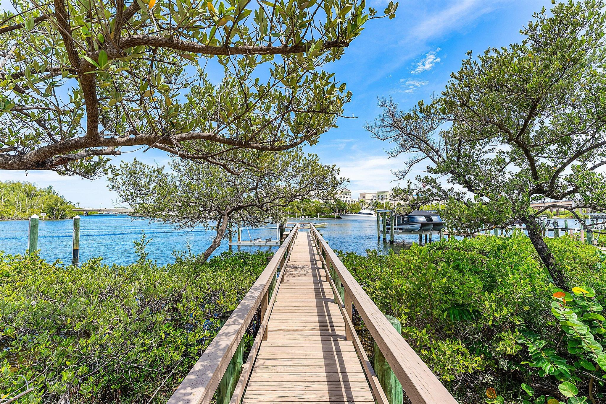 201 Fishermans Way Jupiter, FL 33477