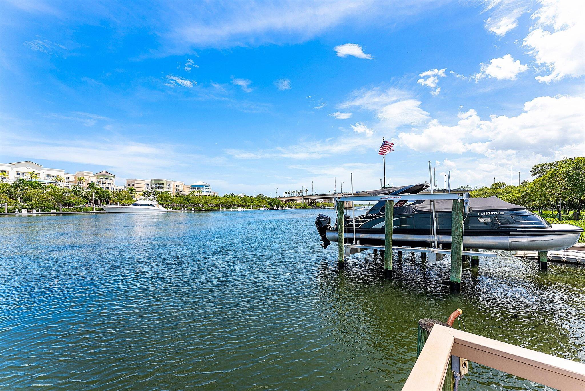 201 Fishermans Way Jupiter, FL 33477