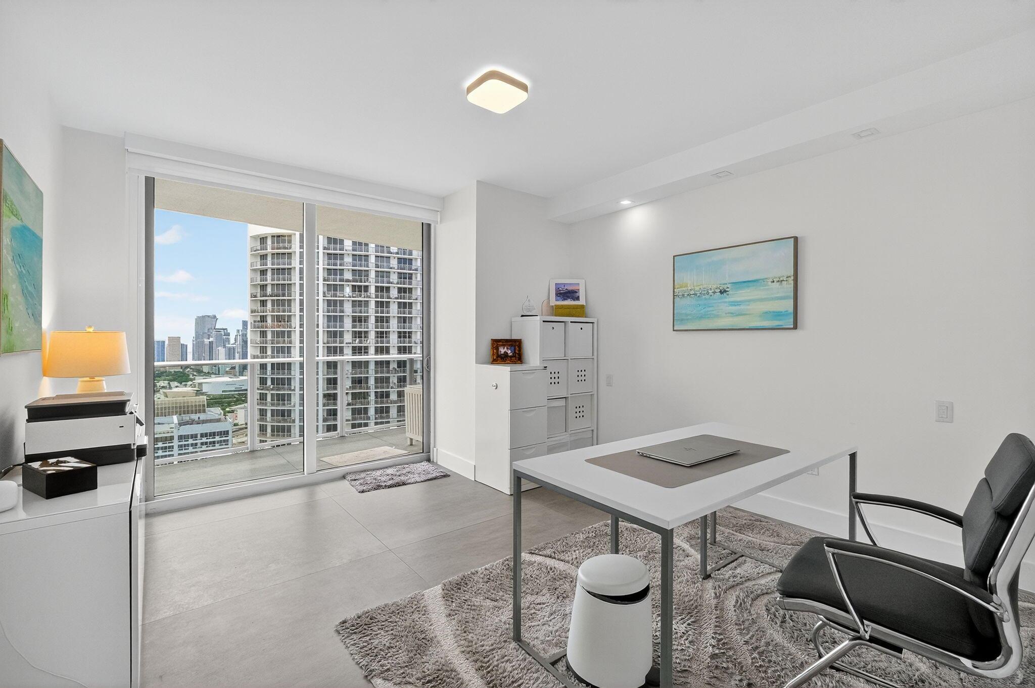 image Aria On The Bay Condo46