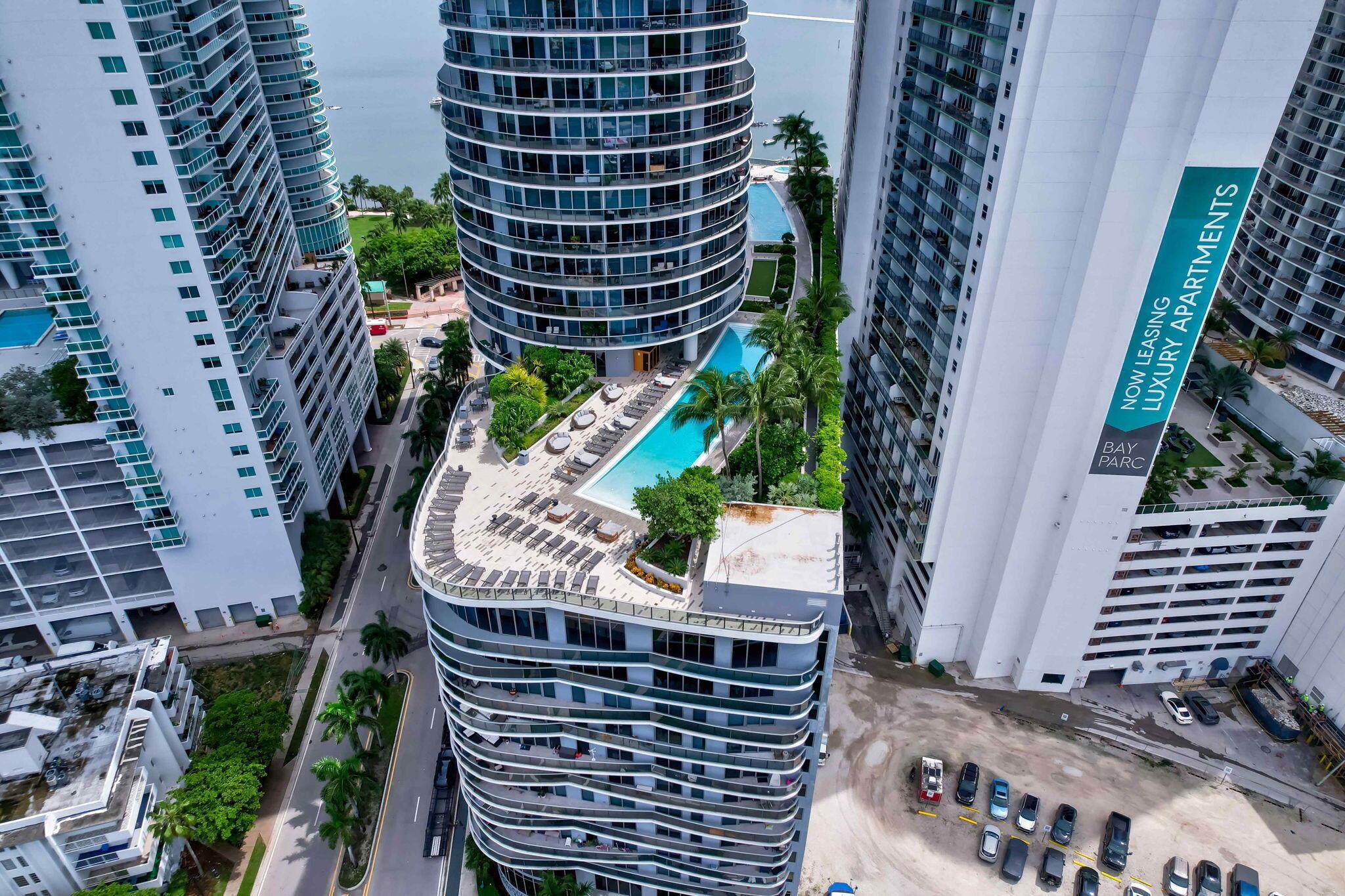 image Aria On The Bay Condo52