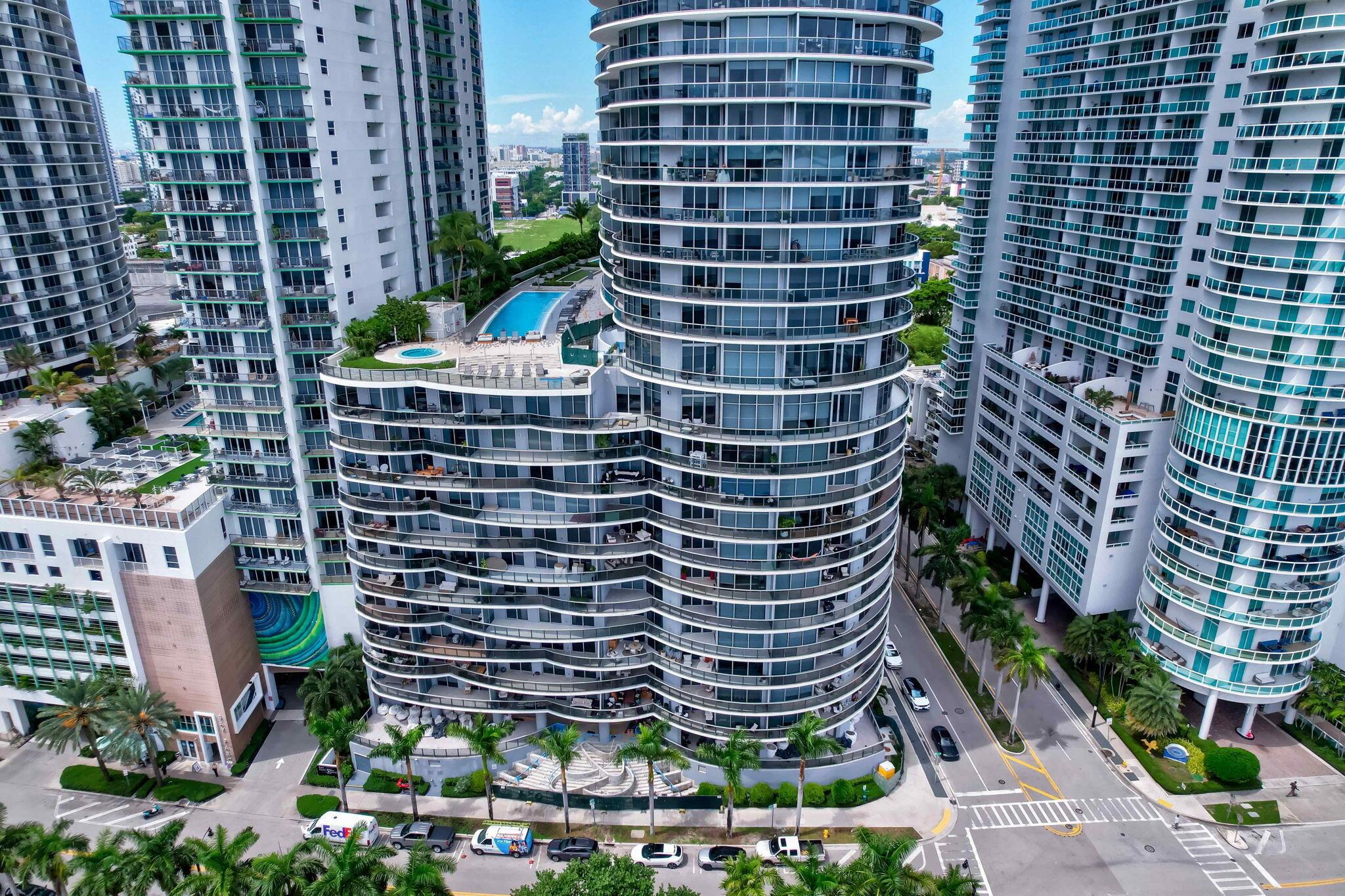 image Aria On The Bay Condo63