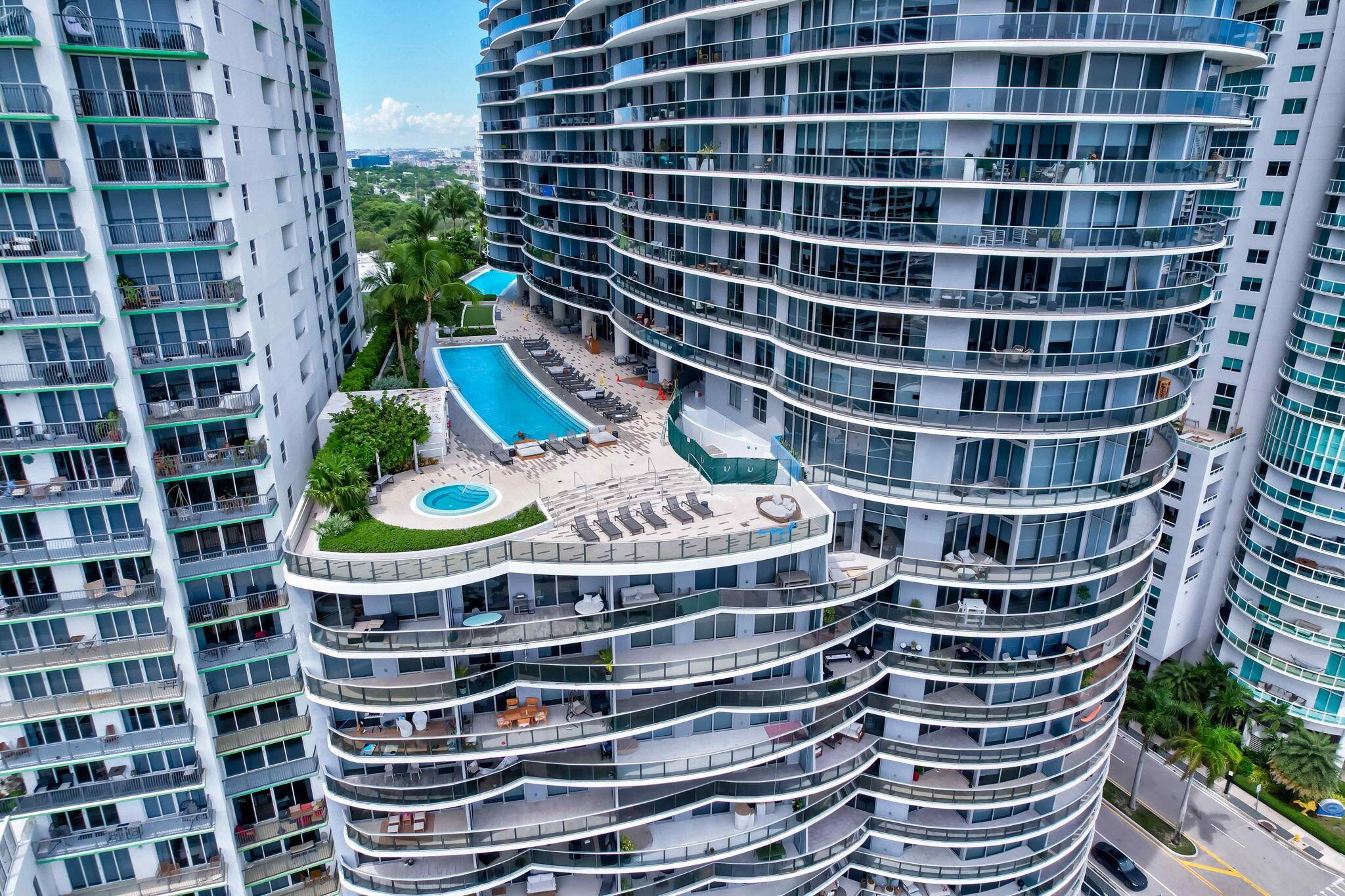 image Aria On The Bay Condo64
