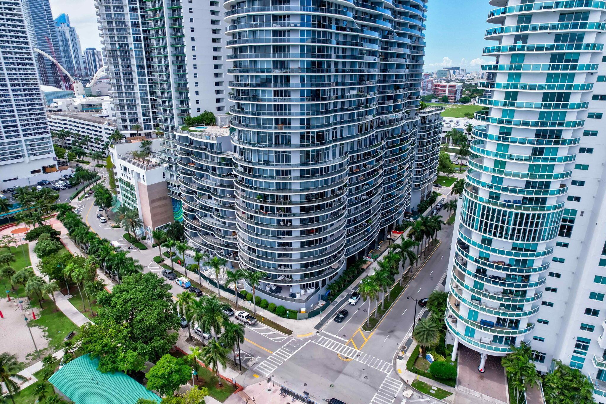 image Aria On The Bay Condo66