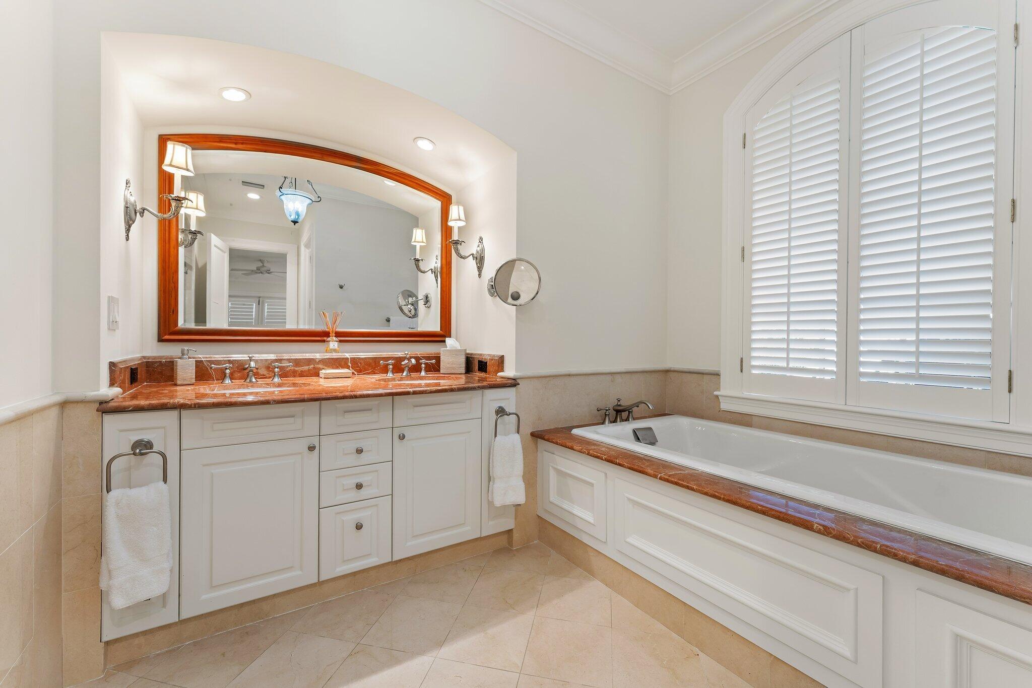 611 White Pelican Way Jupiter, FL 33477