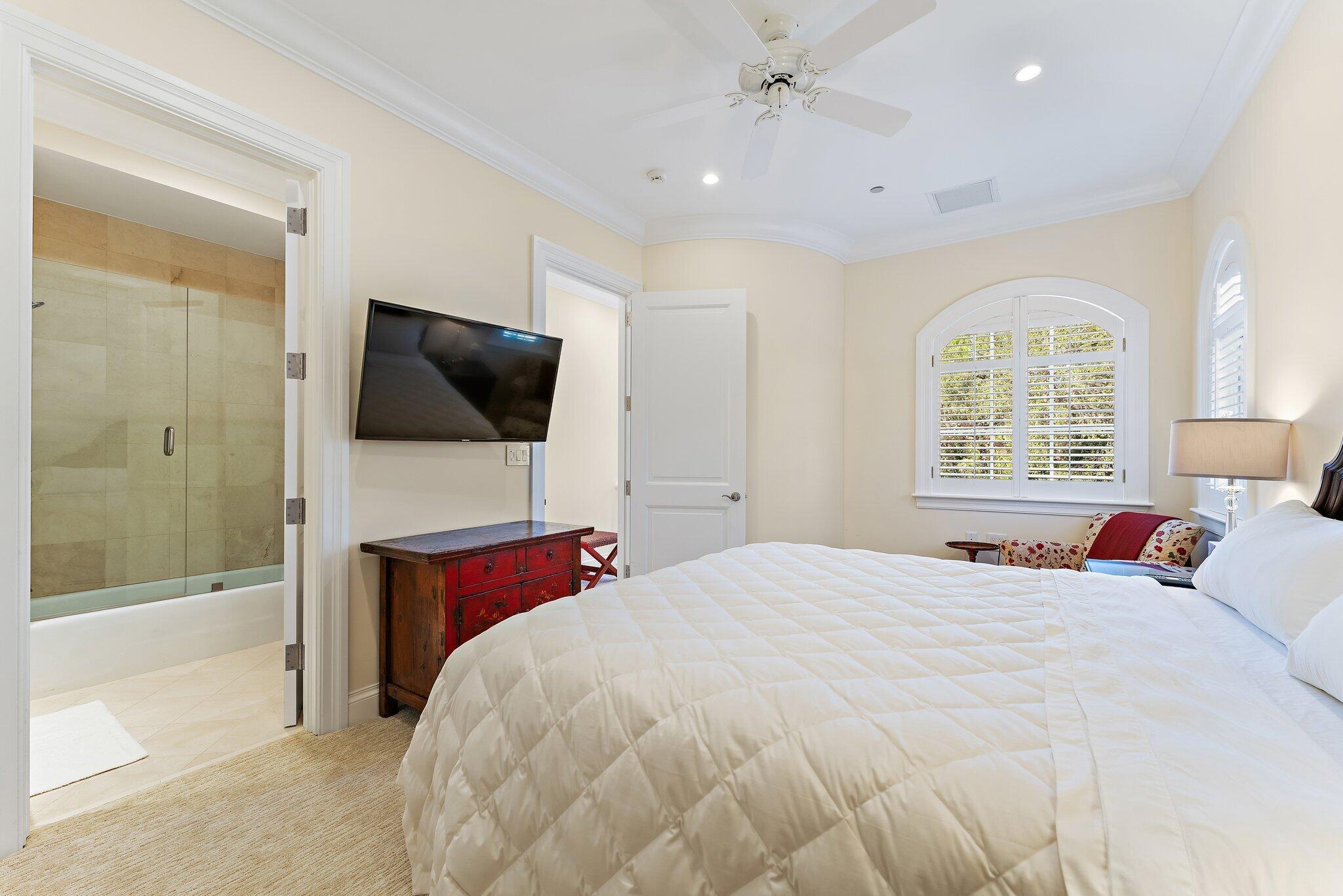 611 White Pelican Way Jupiter, FL 33477