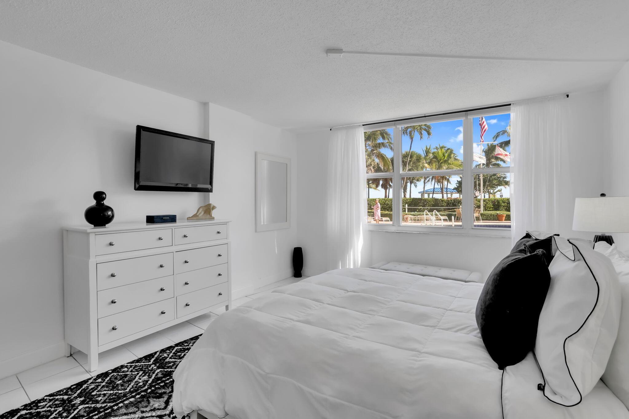 328 N Ocean Blvd #104 Pompano Beach, FL 33062