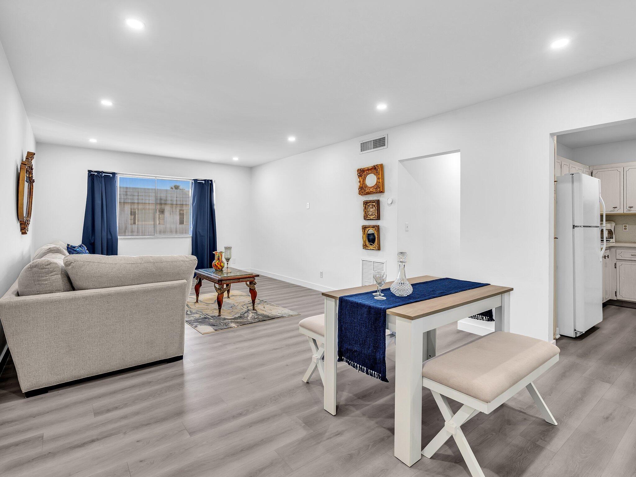 330 S Cypress Rd #628