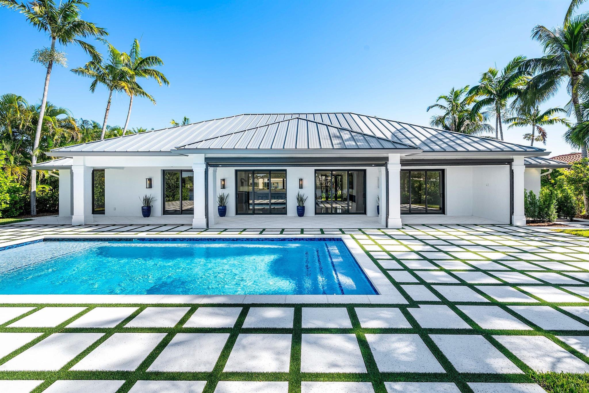 40 Spoonbill Rd Manalapan, FL 33462