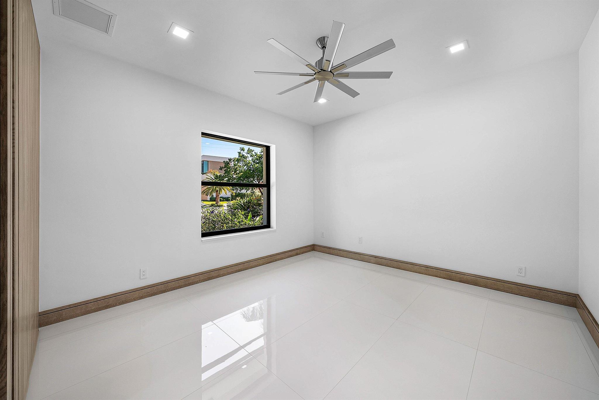 40 Spoonbill Rd Manalapan, FL 33462