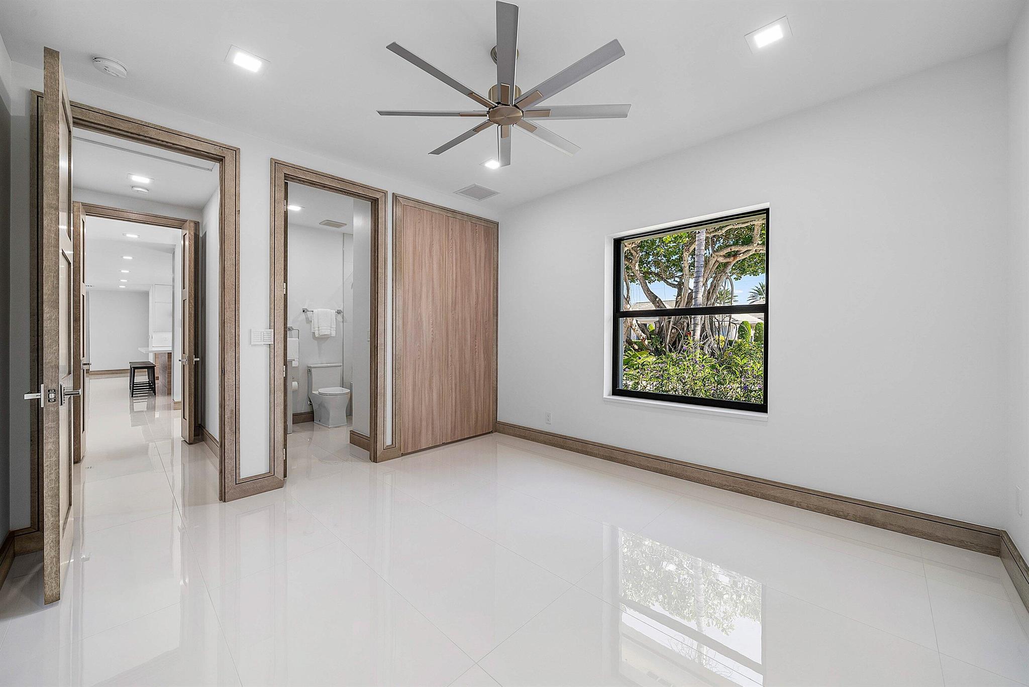 40 Spoonbill Rd Manalapan, FL 33462