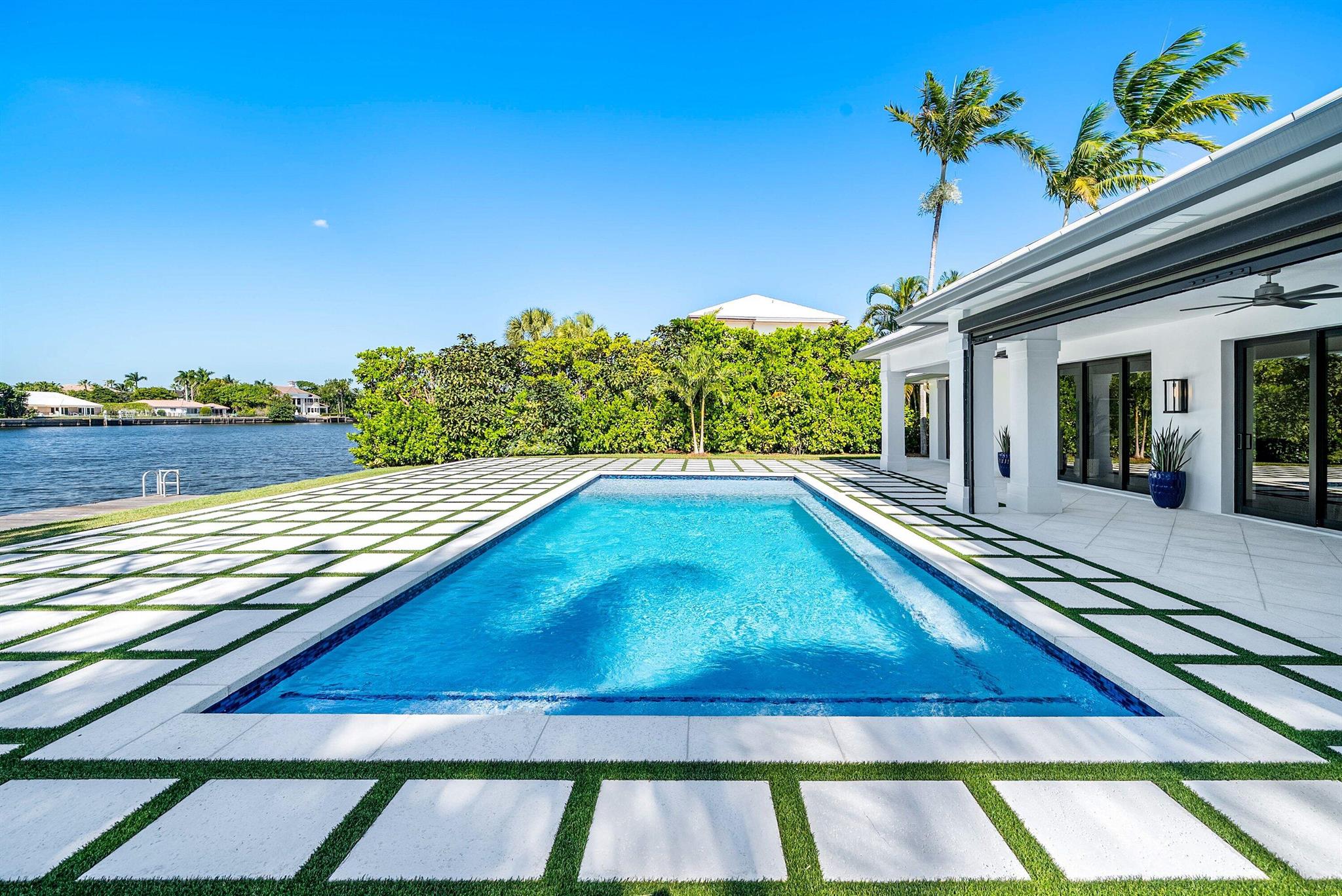 40 Spoonbill Rd Manalapan, FL 33462