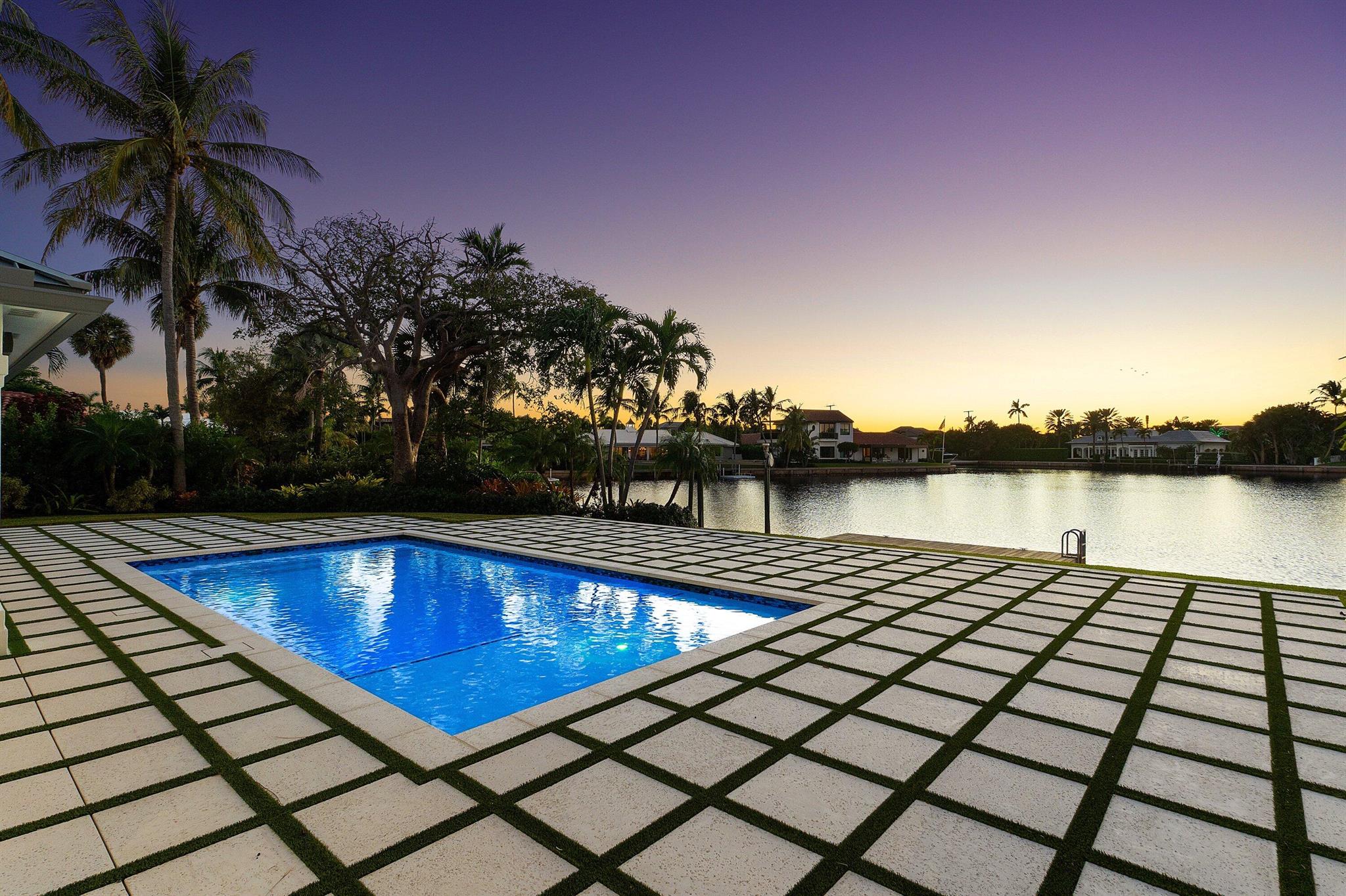 40 Spoonbill Rd Manalapan, FL 33462