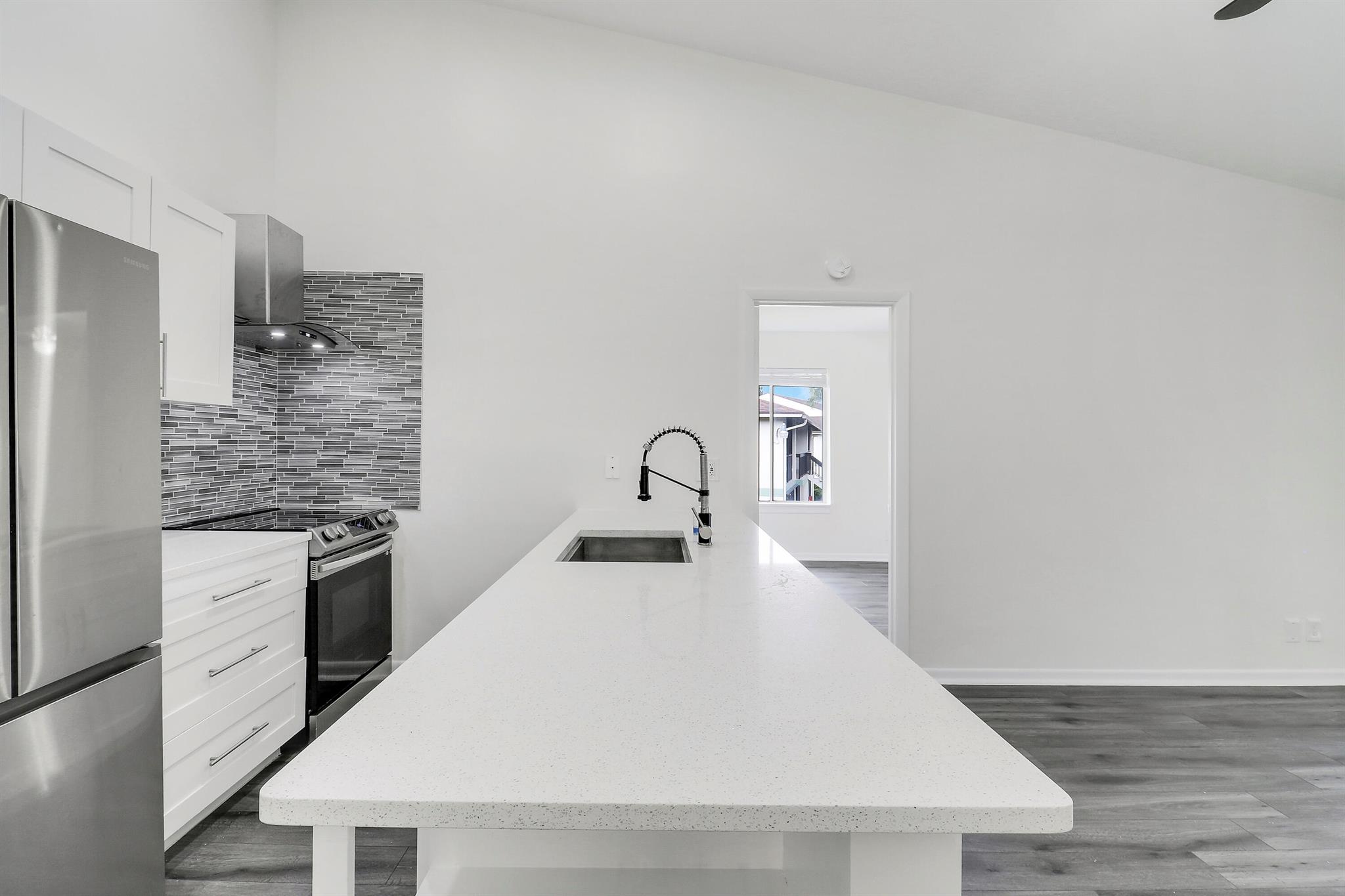 6392 Chasewood Dr #F Jupiter, FL 33458