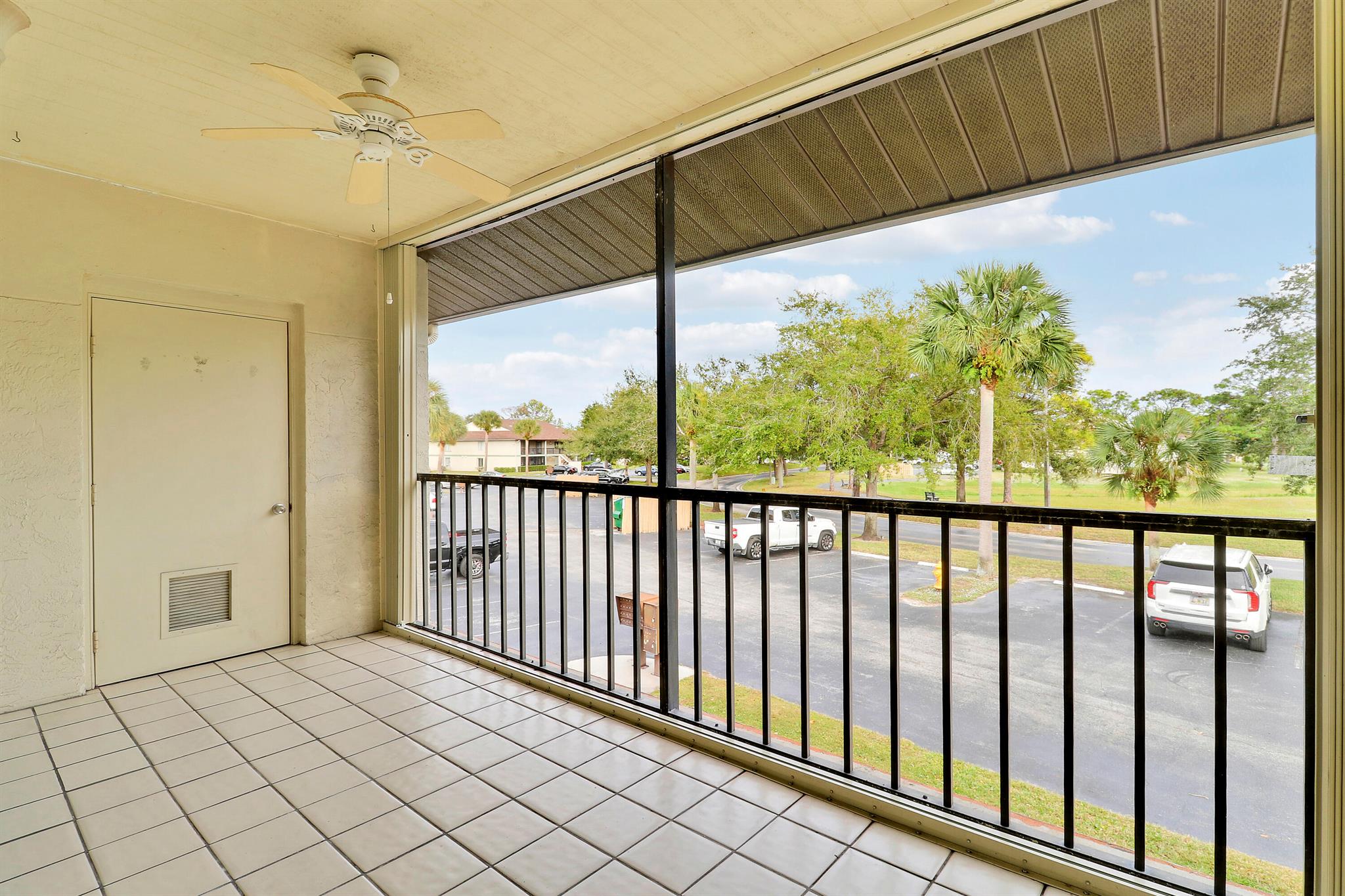 6392 Chasewood Dr #F Jupiter, FL 33458